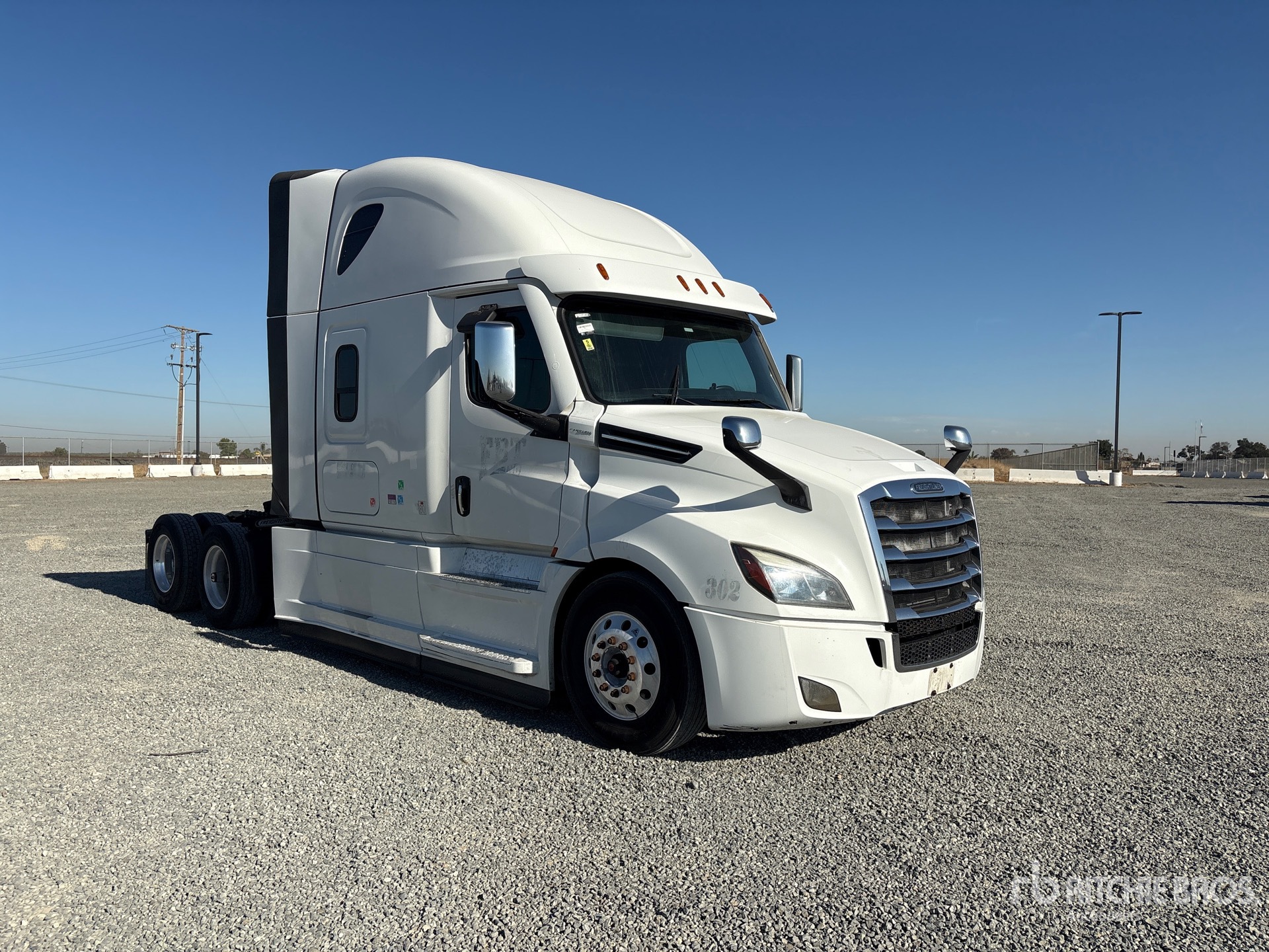 2021 Freightliner CASCADIA 126