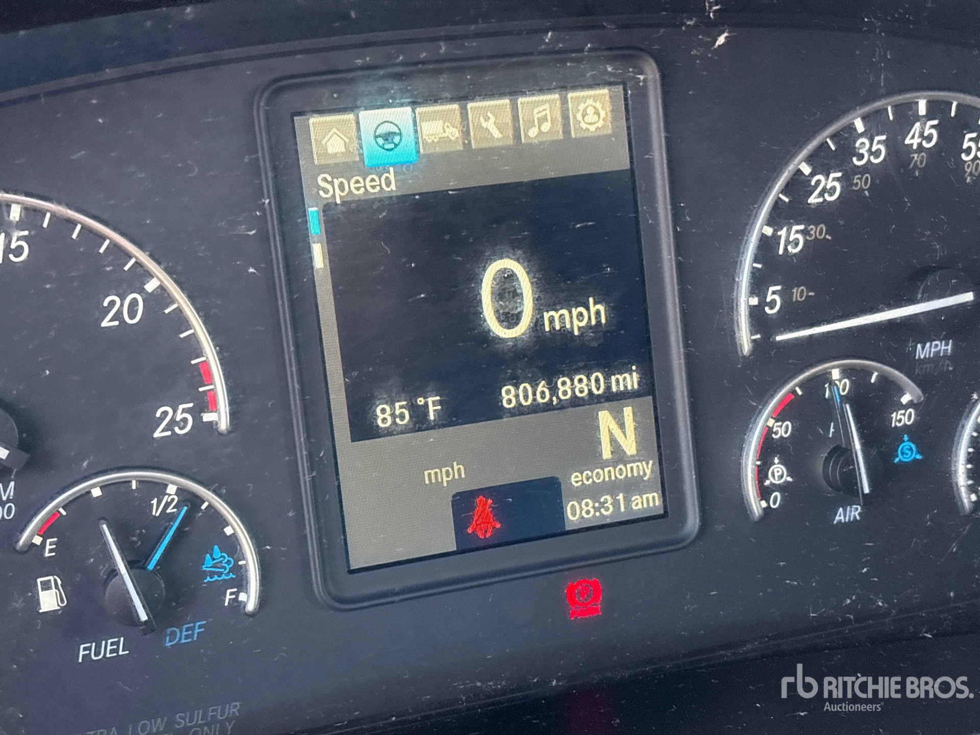 2021 Freightliner CASCADIA 126