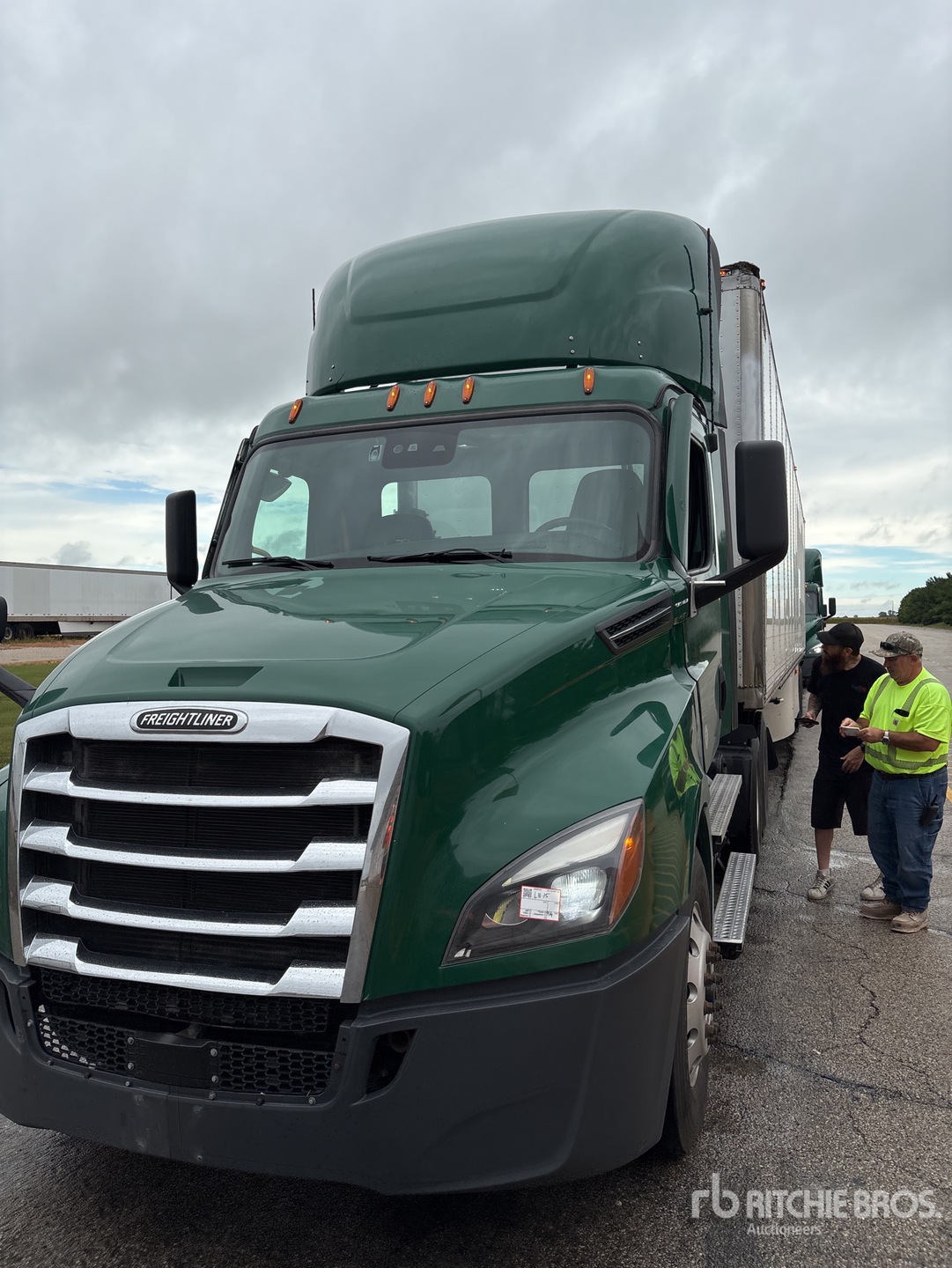 2023 Freightliner CASCADIA 126