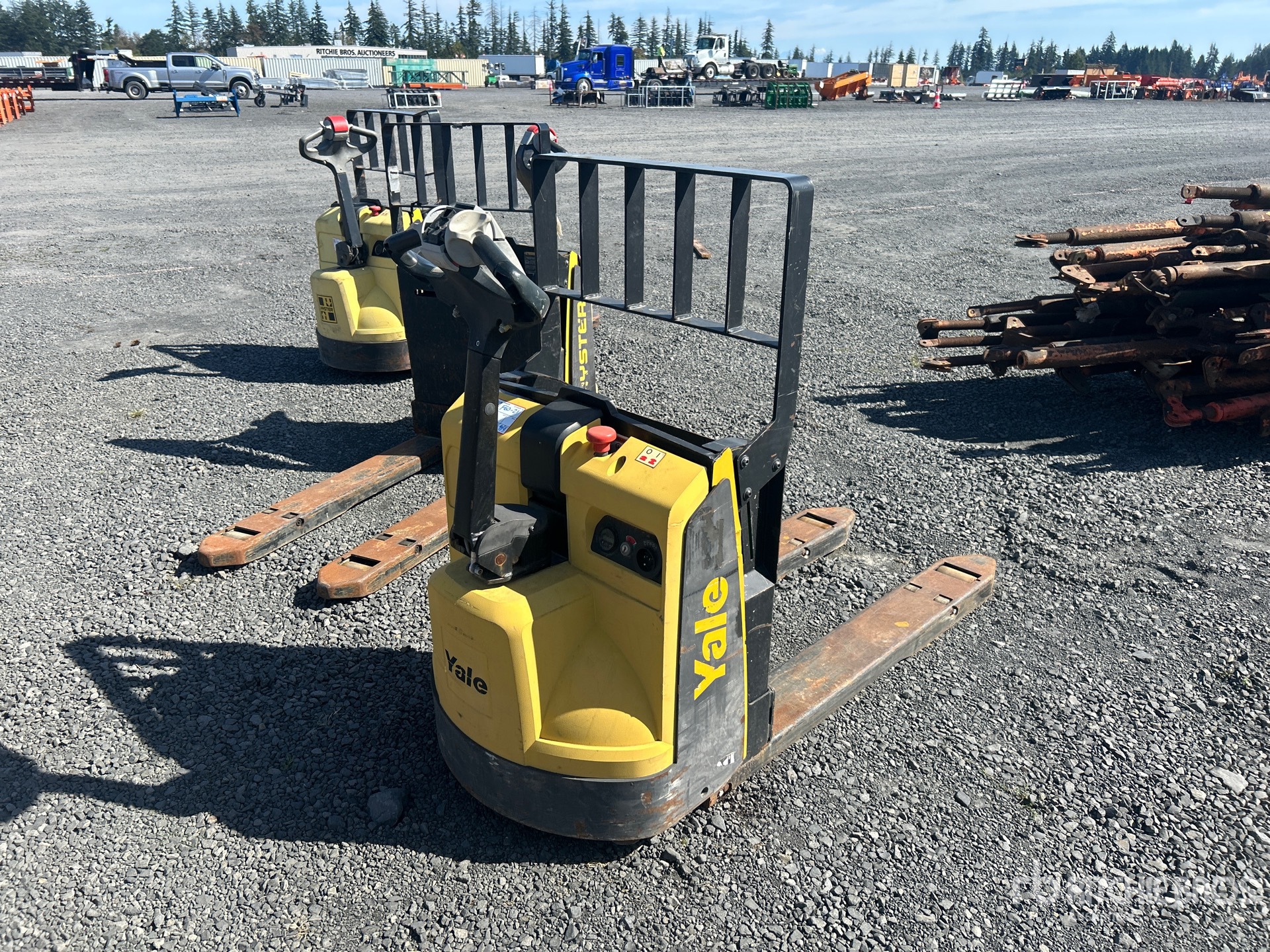 2021 Yale MPB045VGN24T262