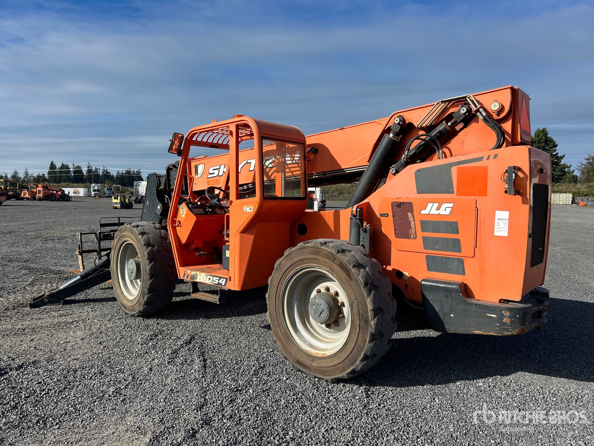 2019 Skytrak 10054