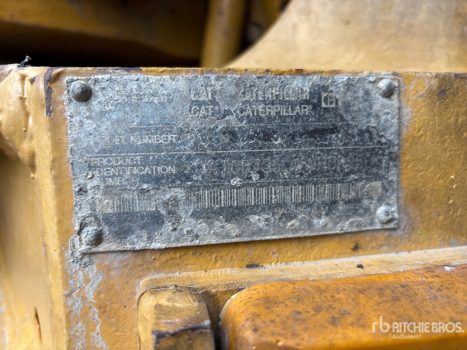 2002 Caterpillar 735