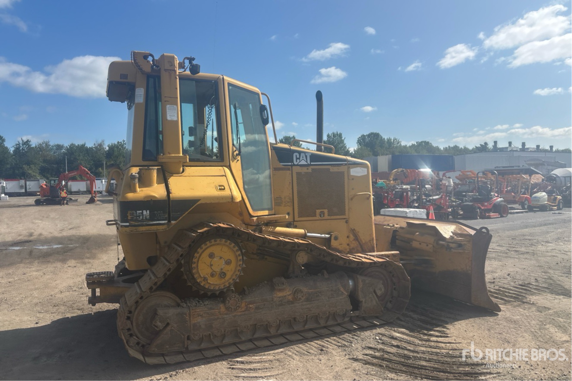 2004 Caterpillar D5N XL