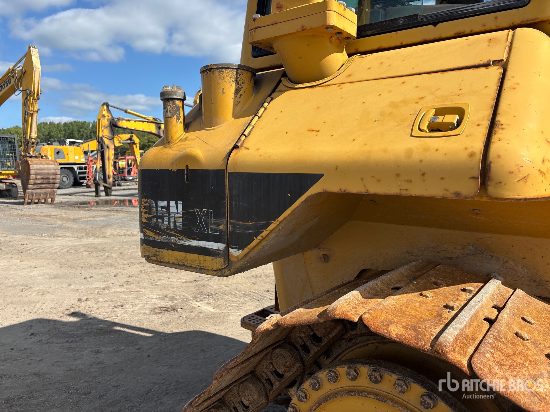 2004 Caterpillar D5N XL