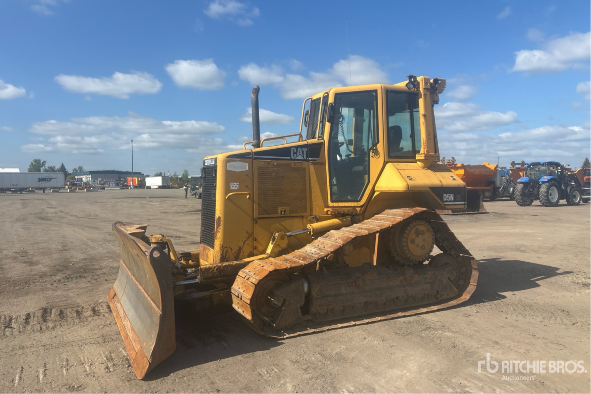2004 Caterpillar D5N XL
