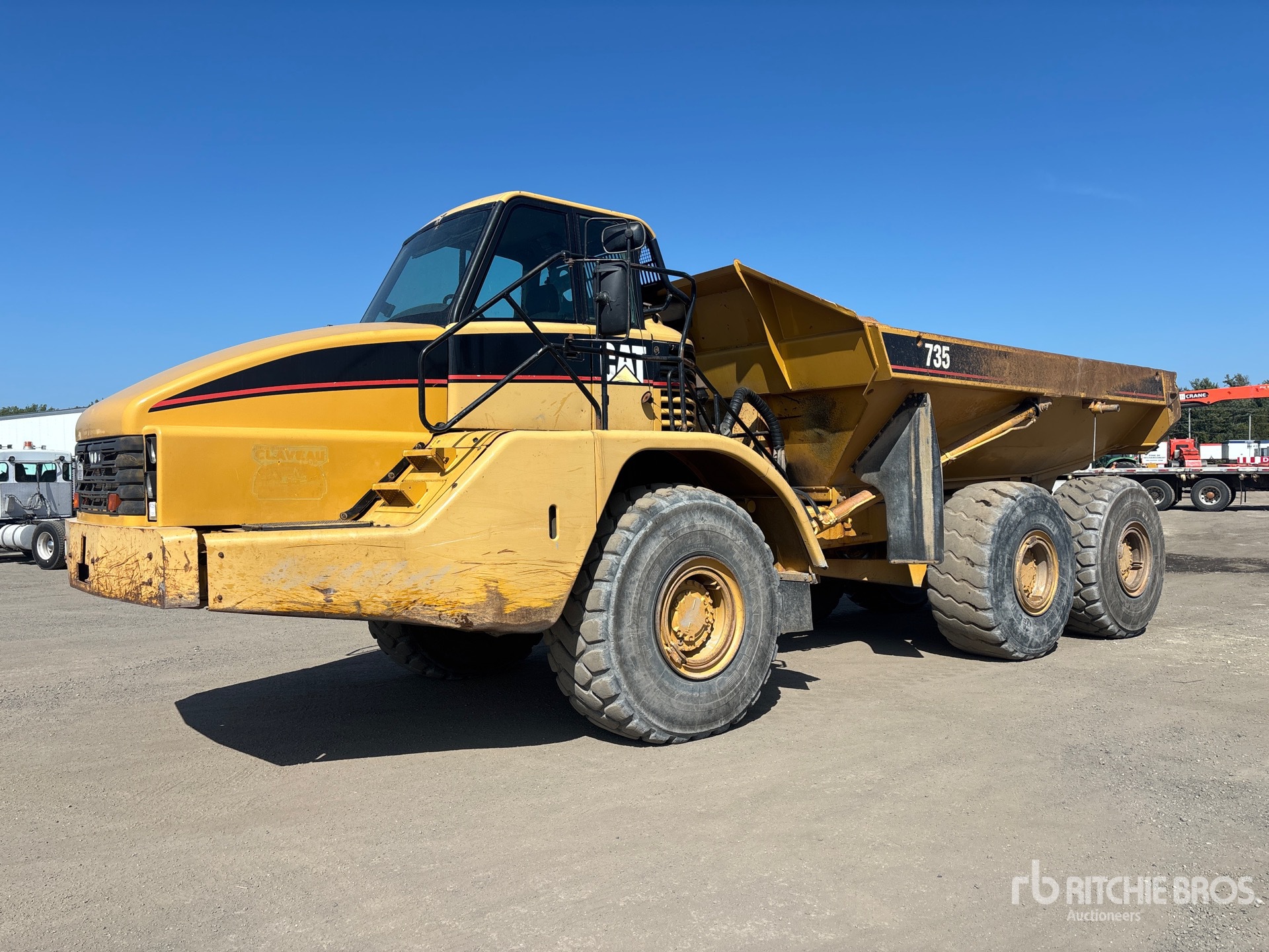 Photo of 2002 Caterpillar 735
