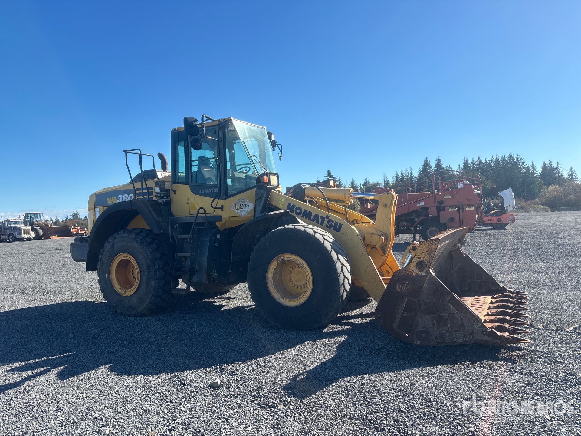 2016 Komatsu WA380-8