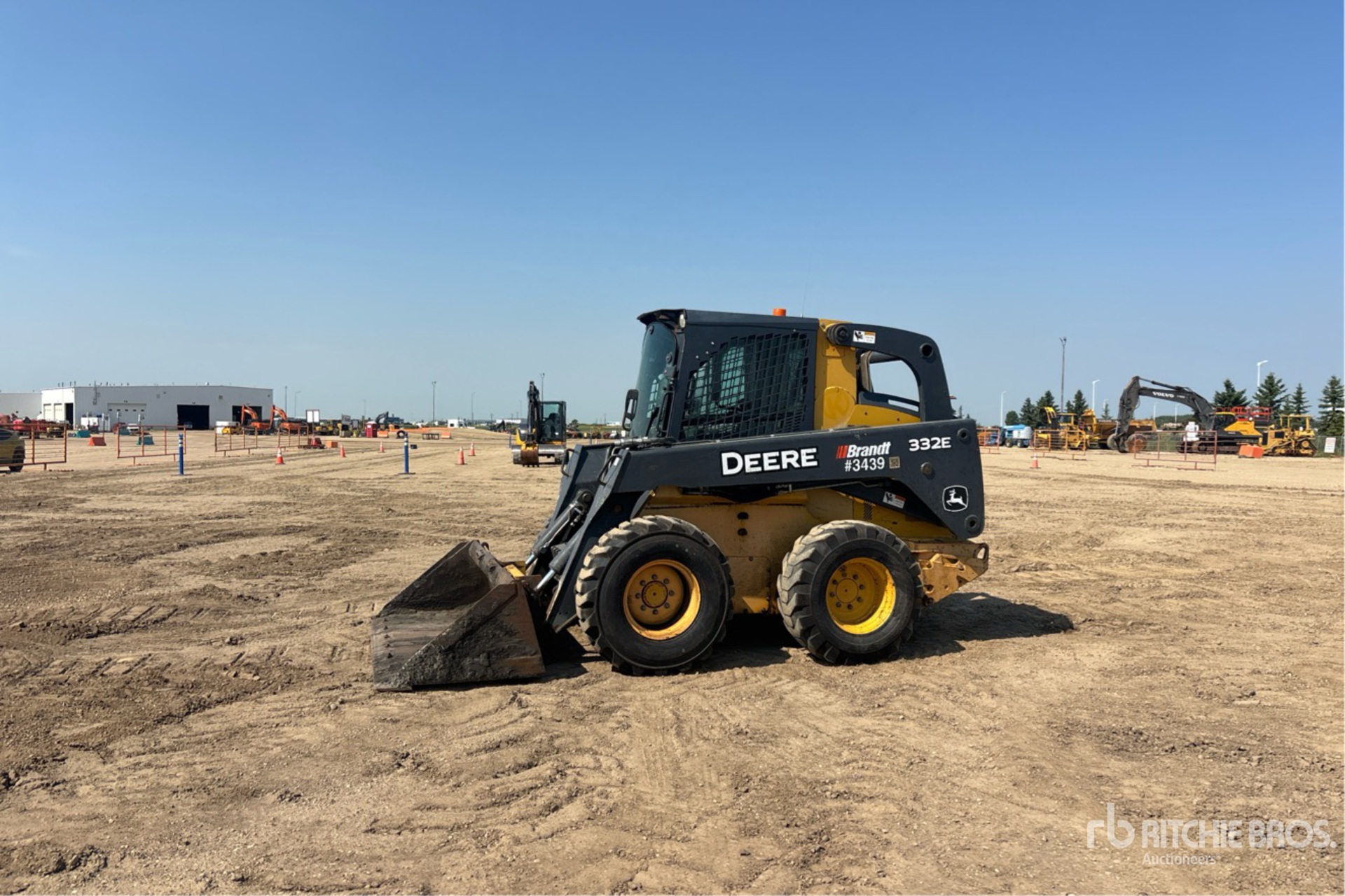 2014 John Deere 332E
