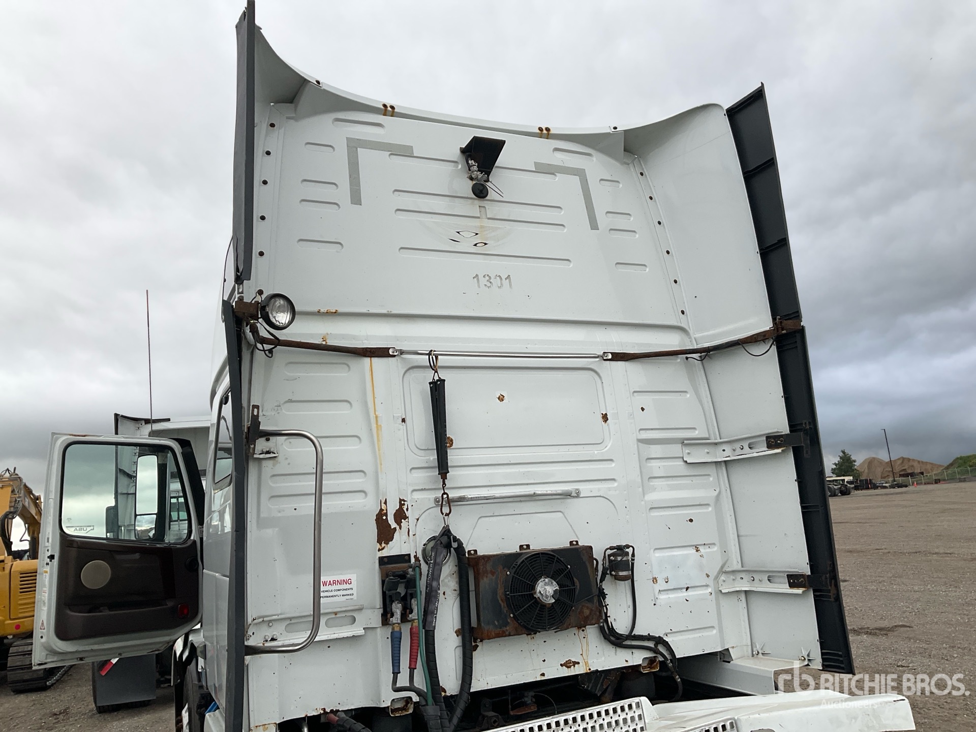 2015 Volvo VNL