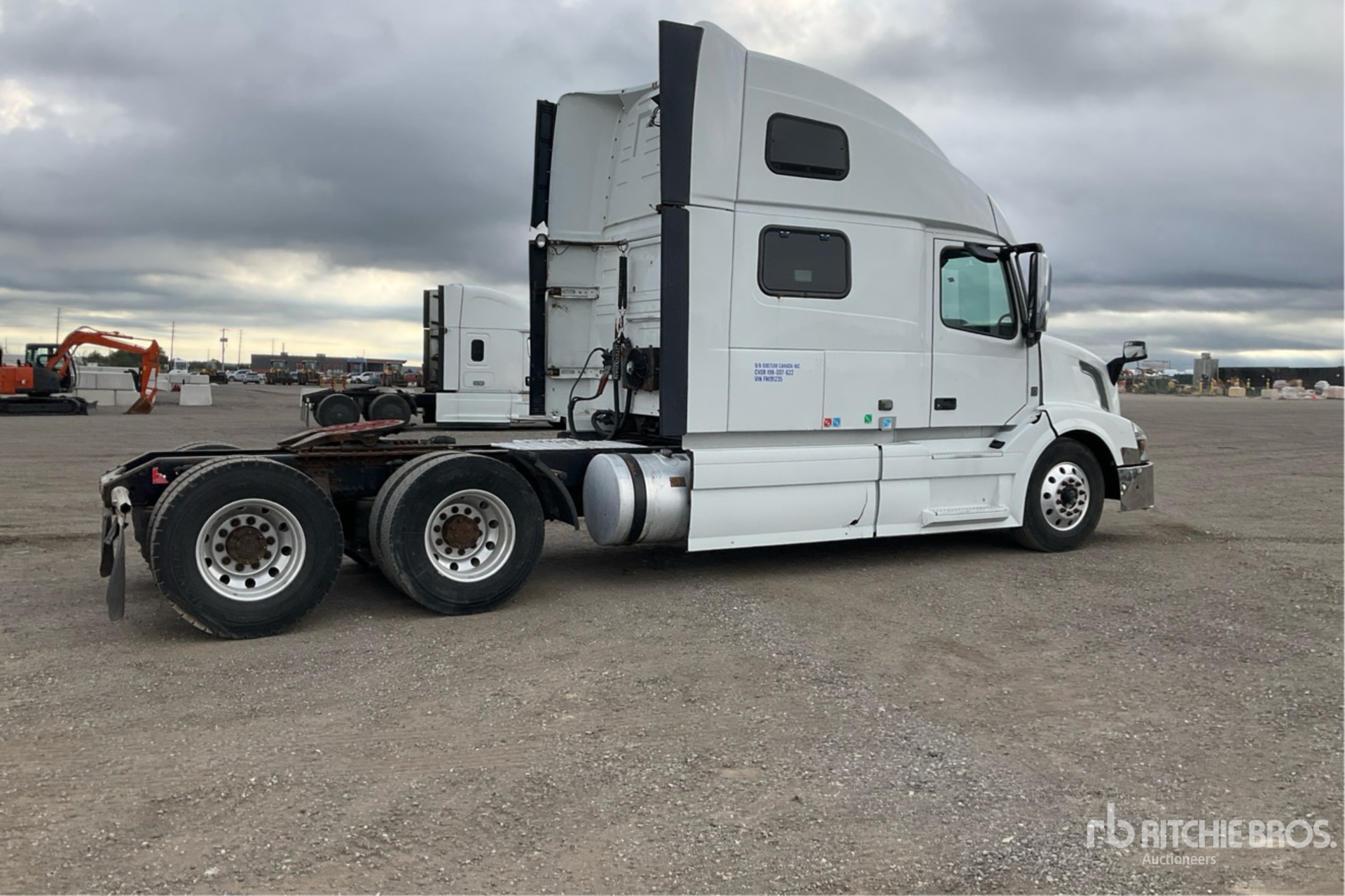 2015 Volvo VNL