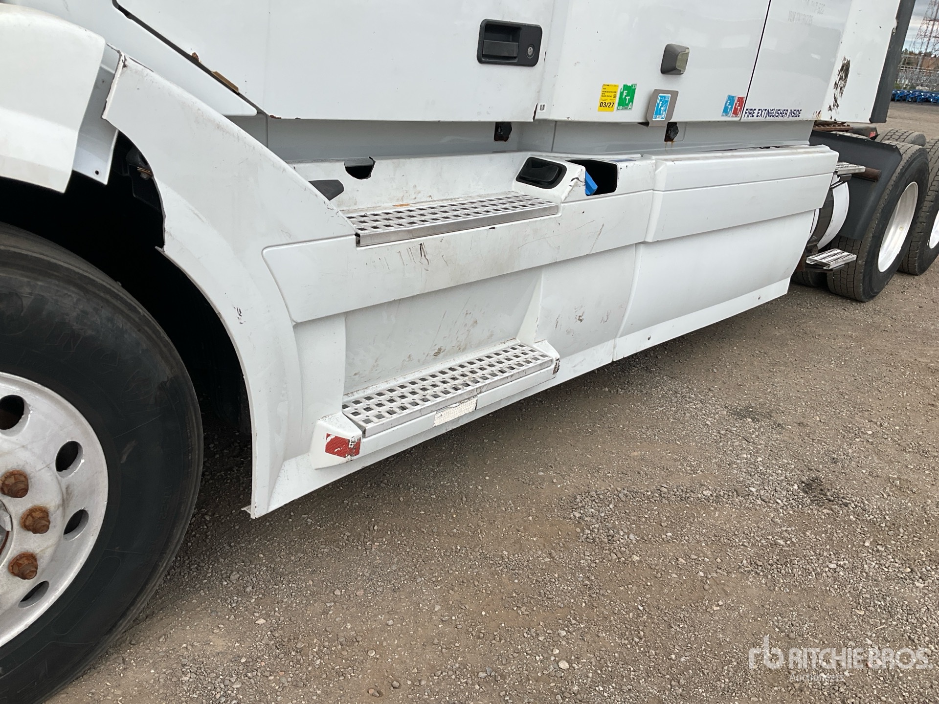 2015 Volvo VNL