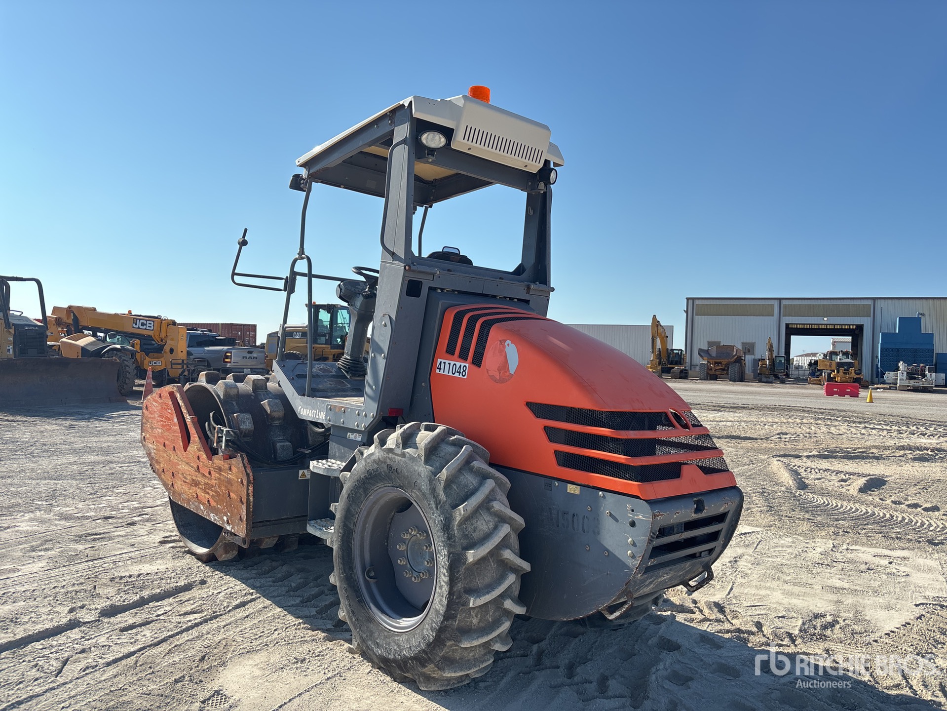 2015 Hamm H7IP
