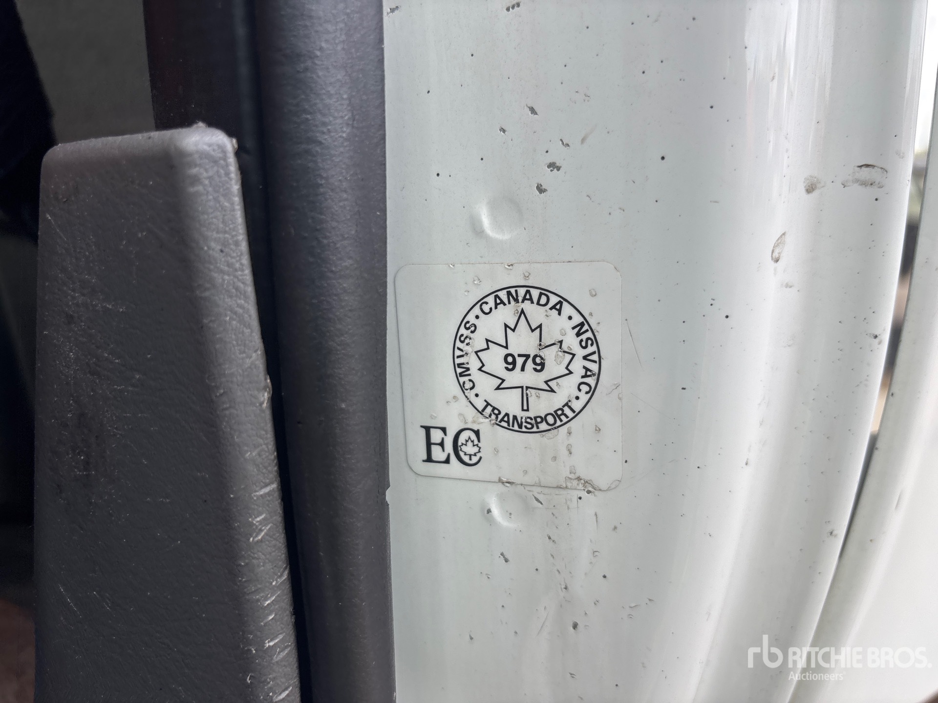 2019 International LT625