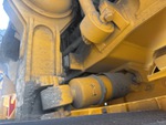 Chassis with Suspension Cylinders