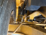 Chassis with Suspension Cylinders