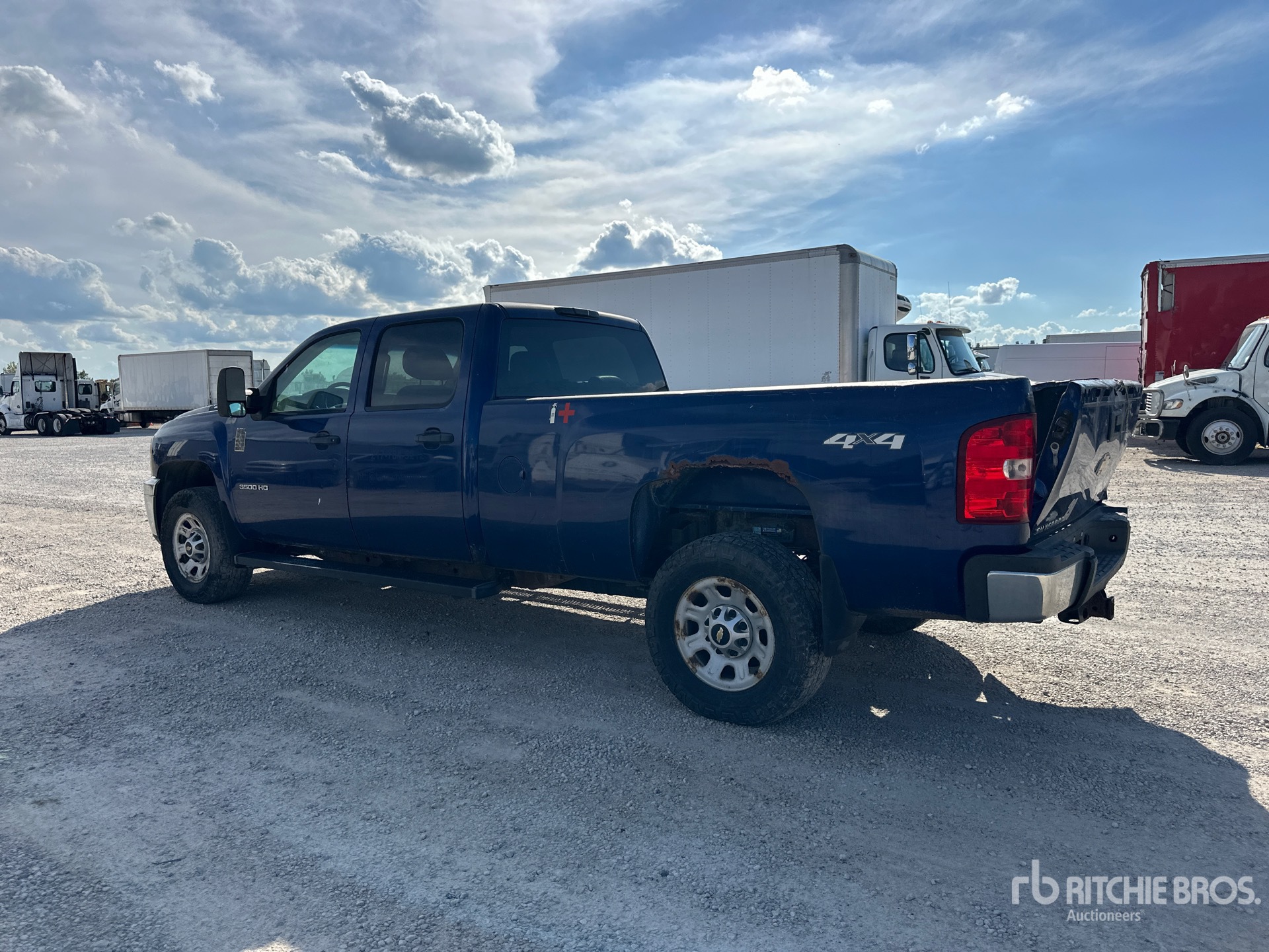 2013 Chevrolet SILVERADO 3500H