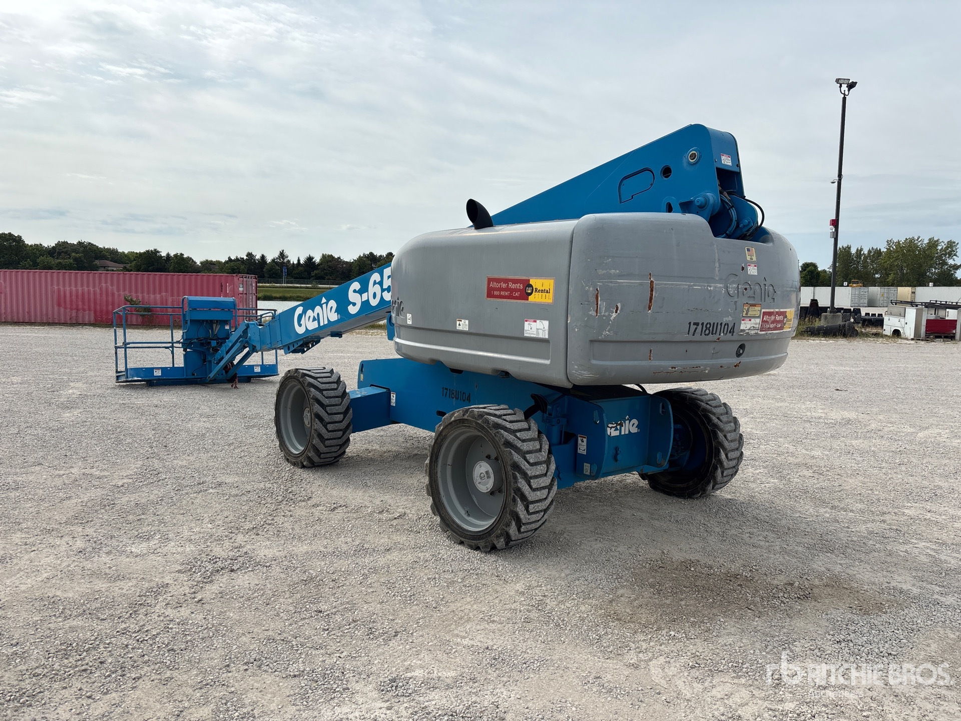 2008 Genie S-65