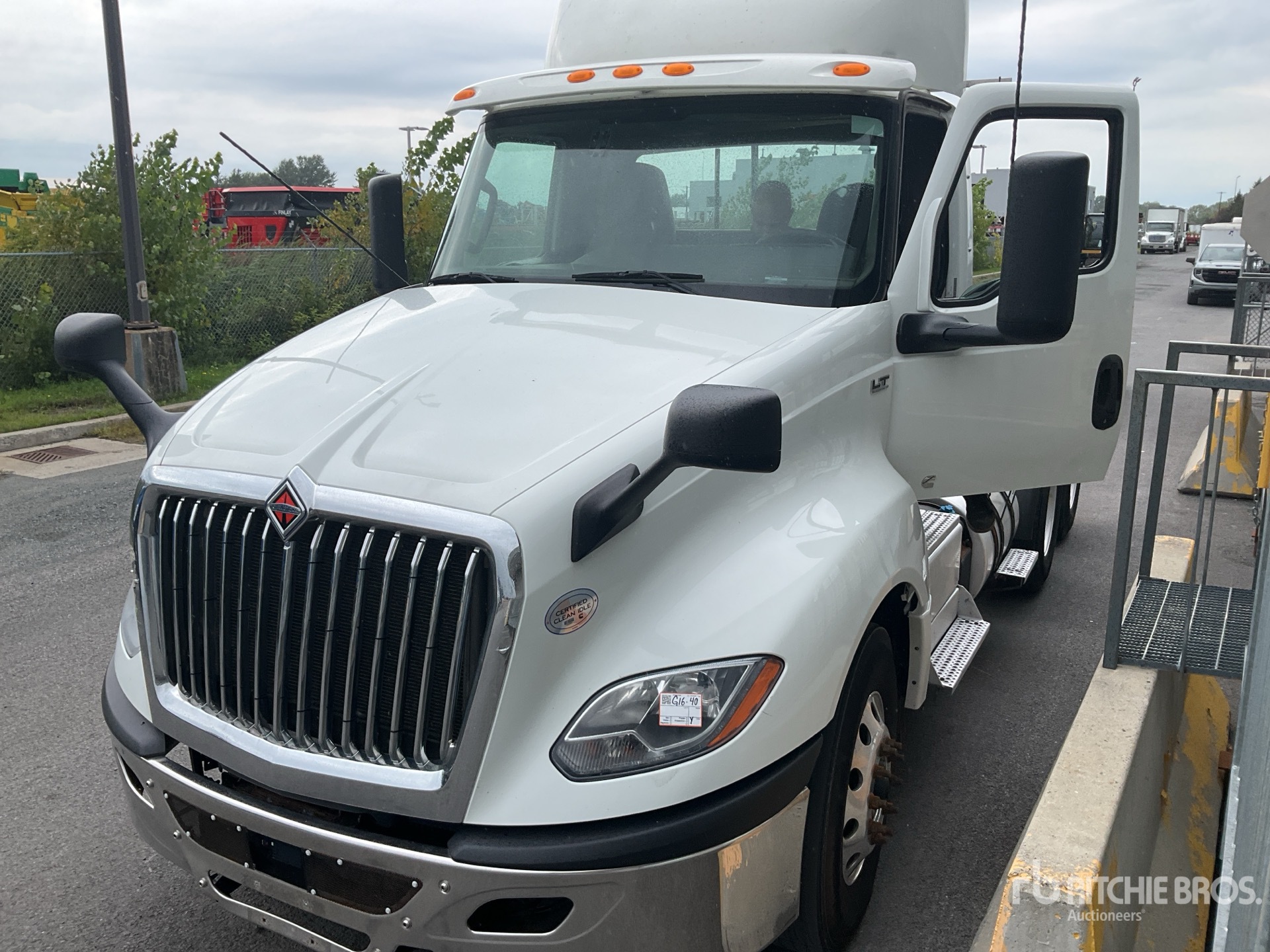 2020 International LT625
