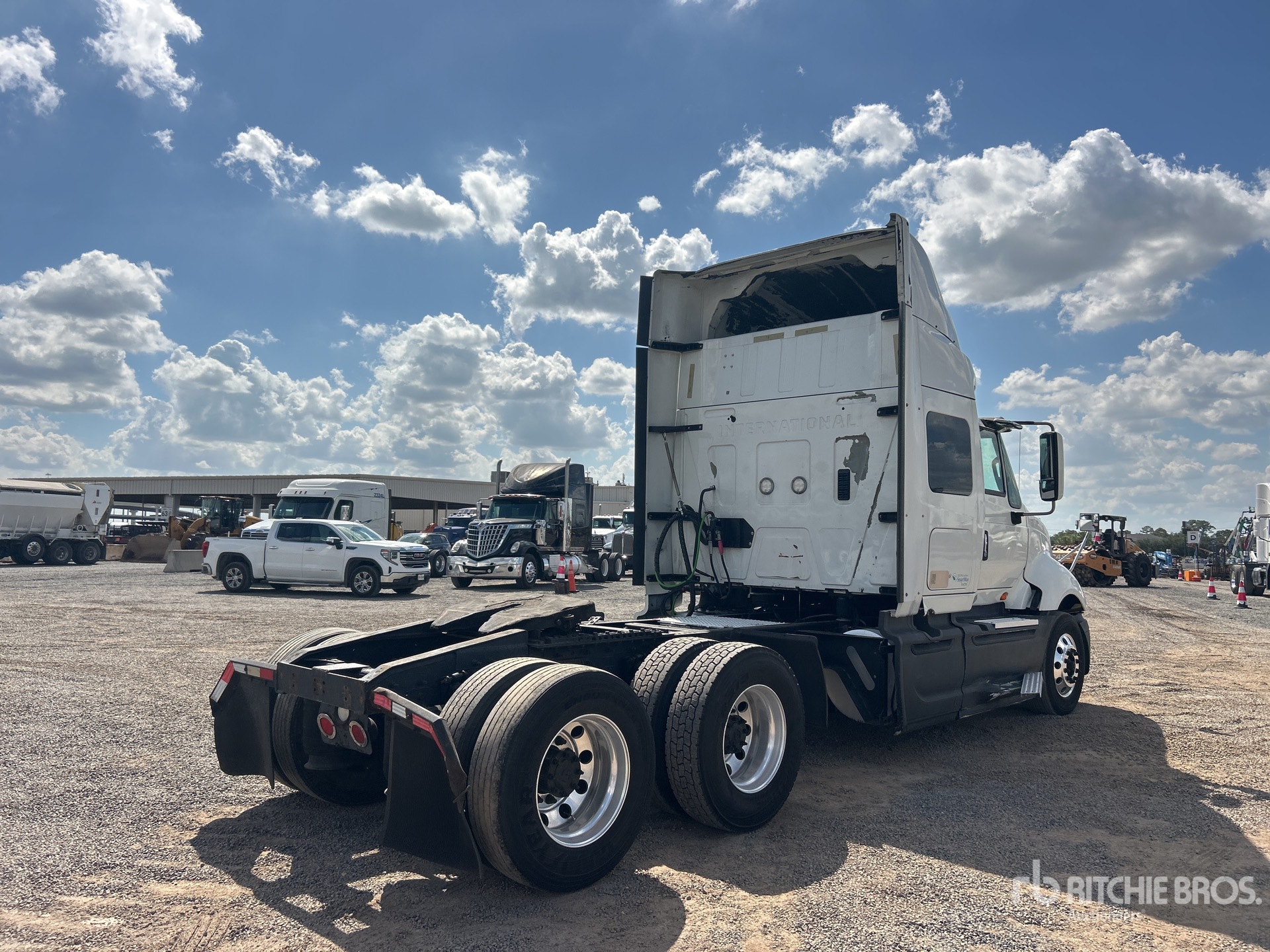 2015 International PROSTAR