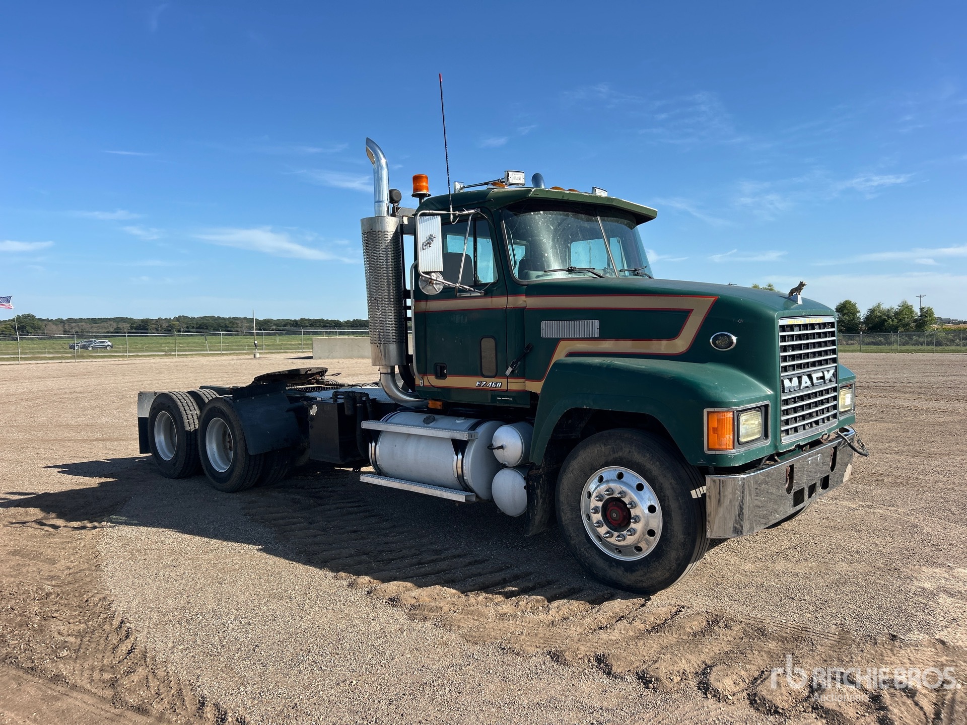 1998 Mack CH613