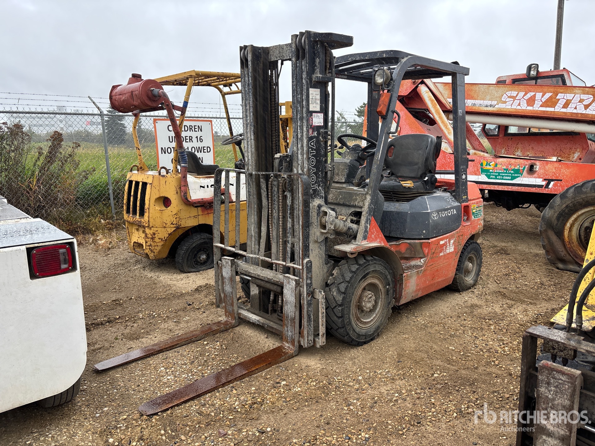 Photo of 2006 Toyota 7FGU25