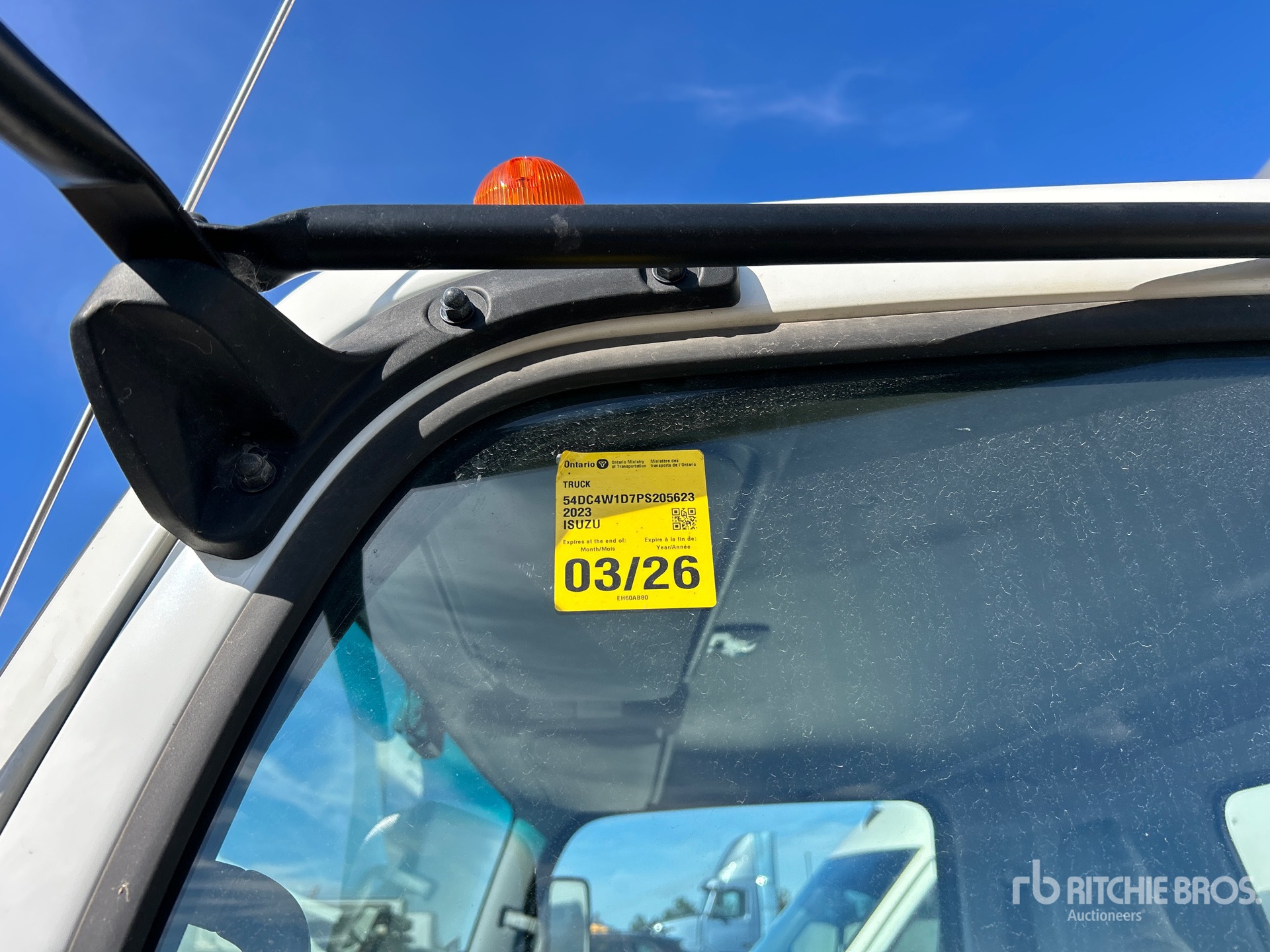 2023 Isuzu NPR HD