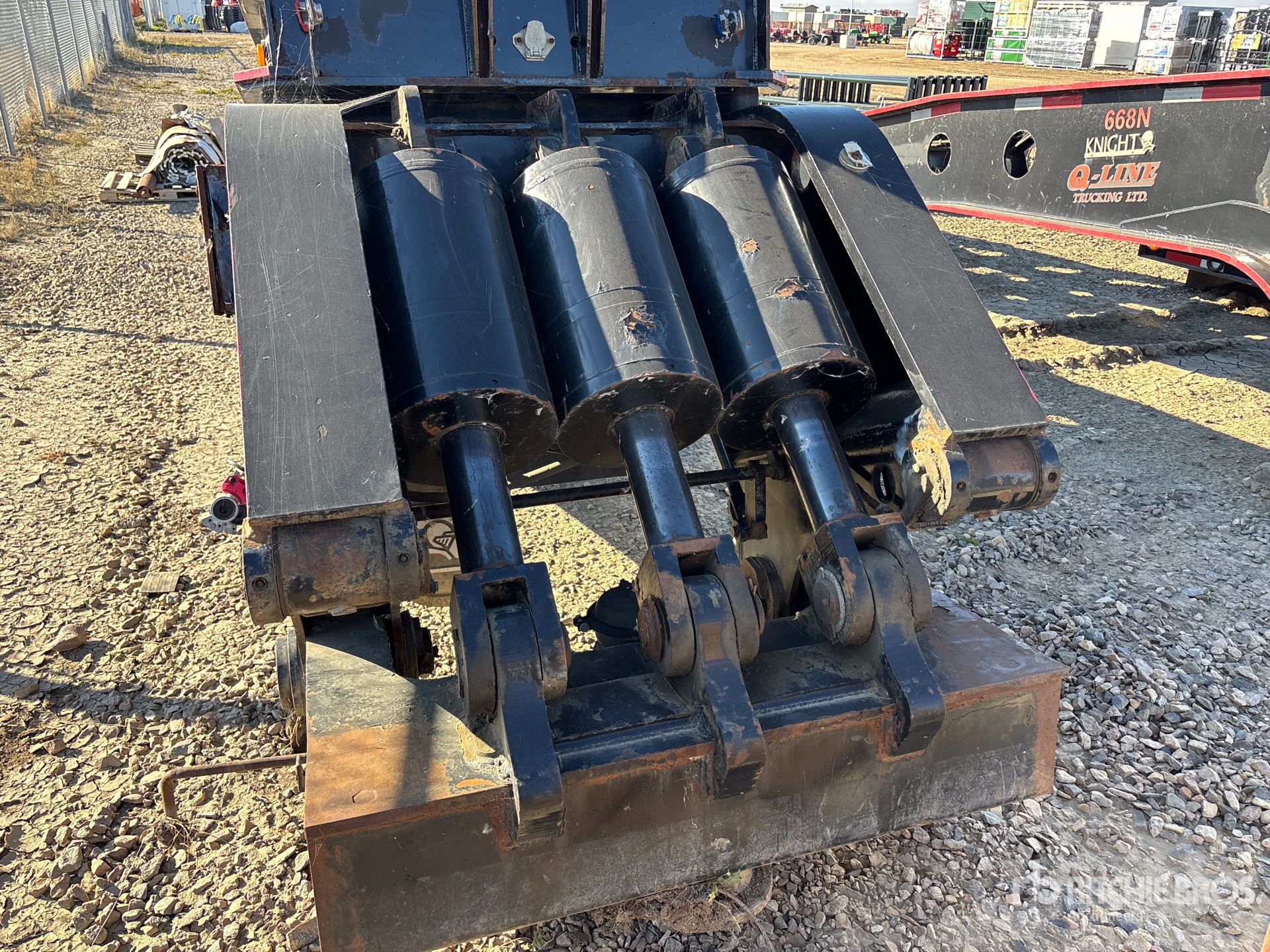 Knight Heavy Haul Trailer Hydraulic Fo ...