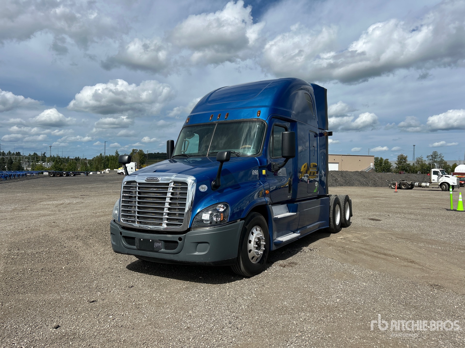 2016 Freightliner CASCADIA 125
