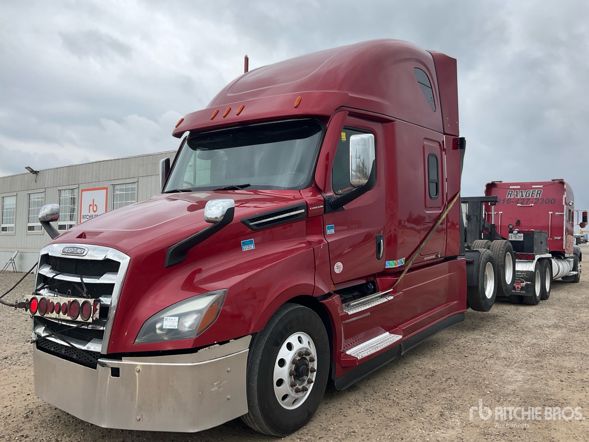 2022 Freightliner CASCADIA 126