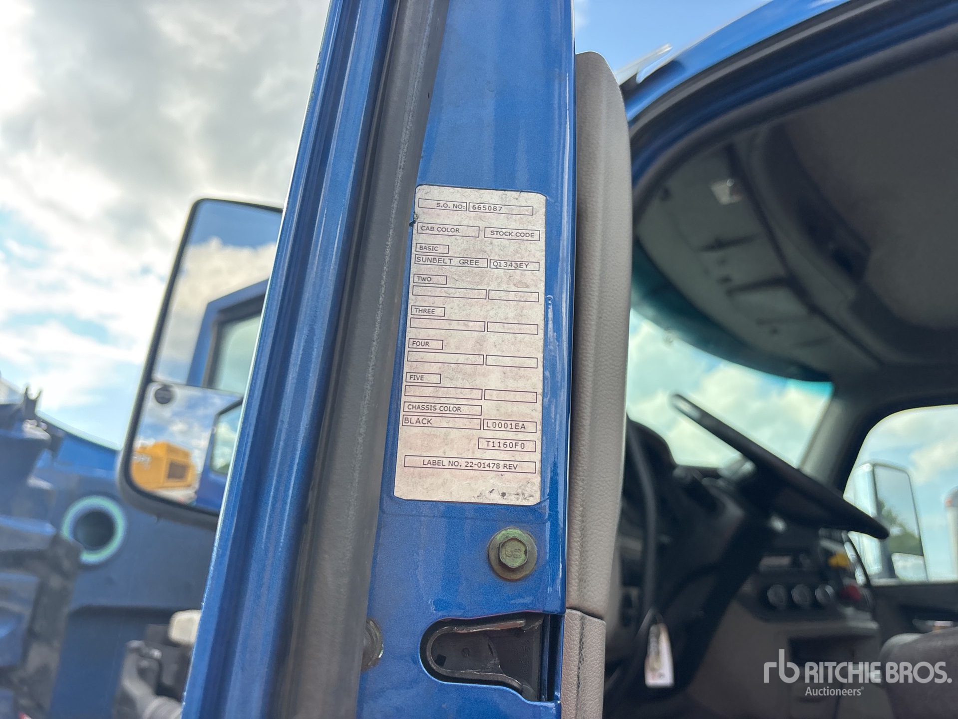 2020 Peterbilt 567