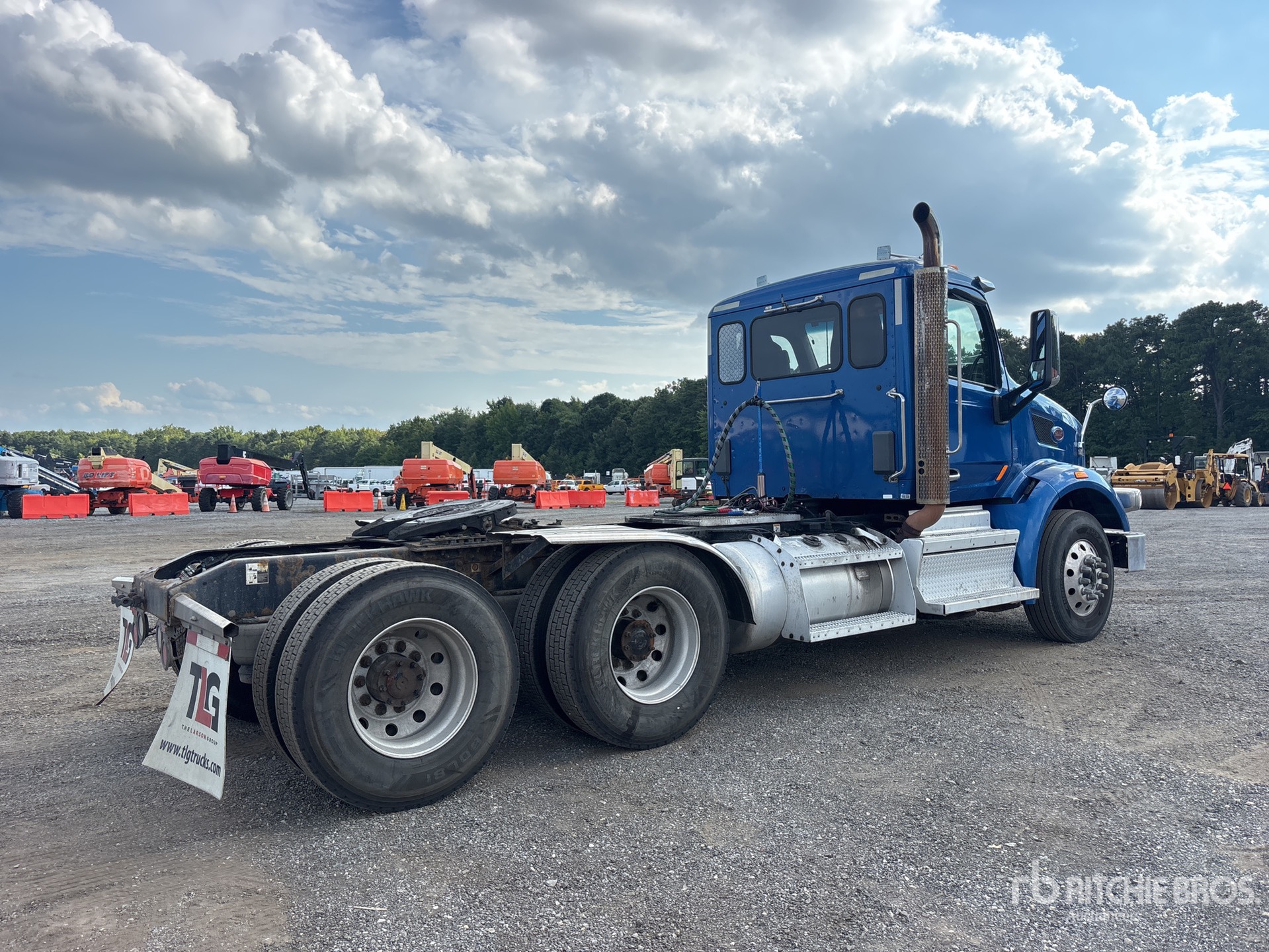 2020 Peterbilt 567