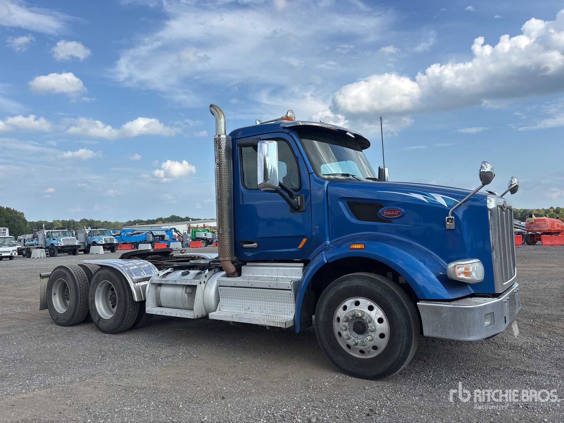 2020 Peterbilt 567