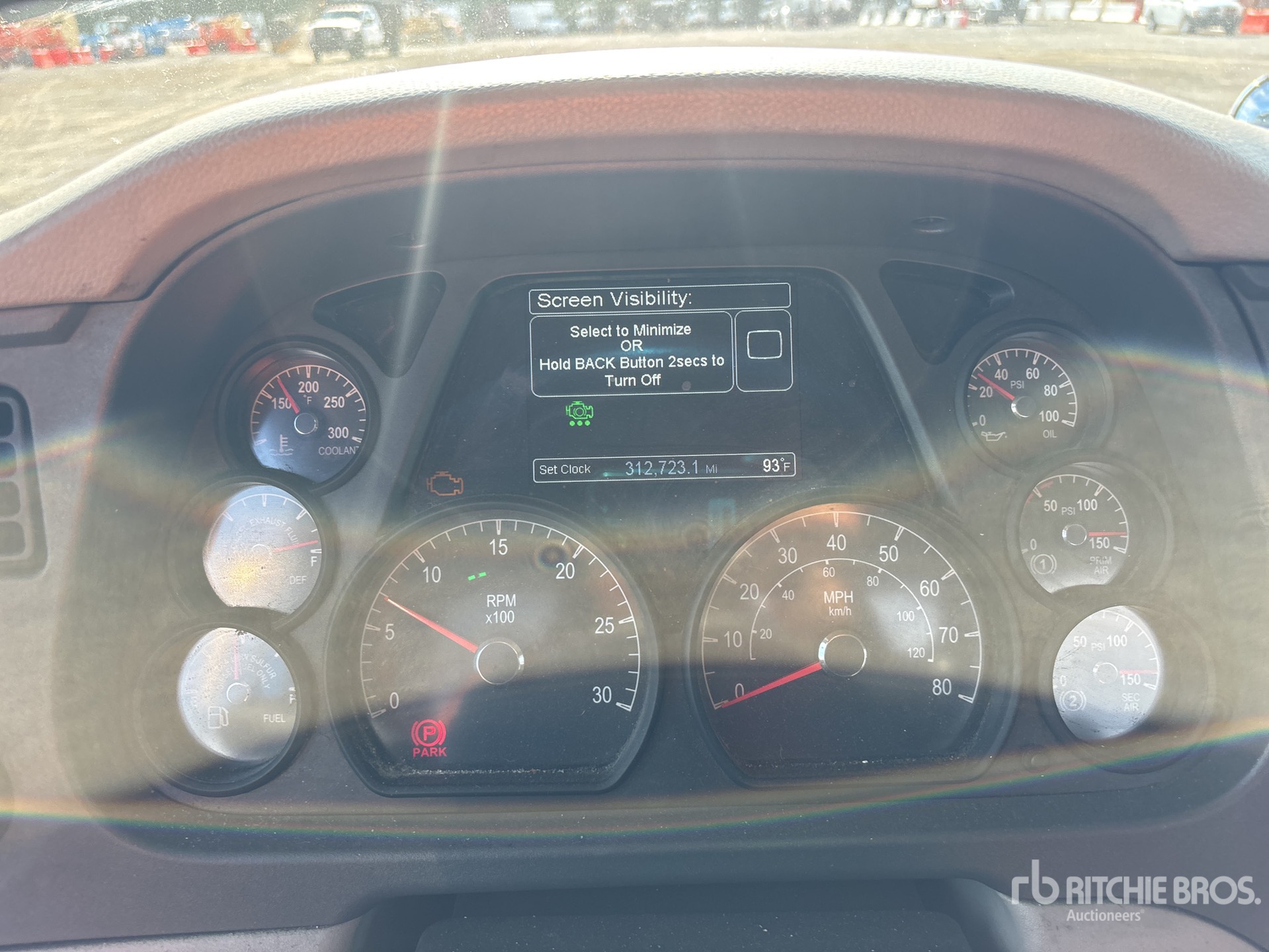2020 Peterbilt 567
