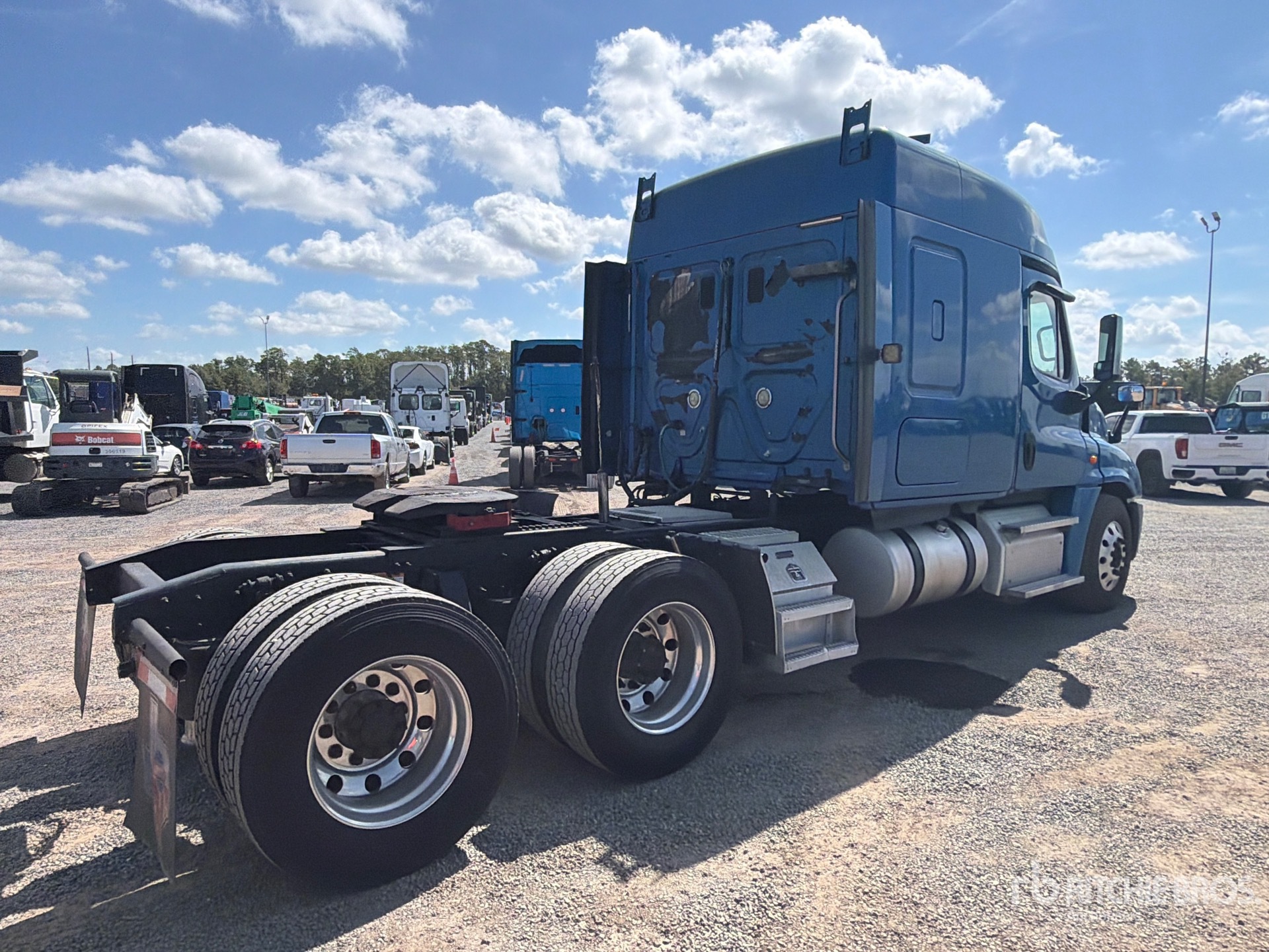 2017 Freightliner CASCADIA 125