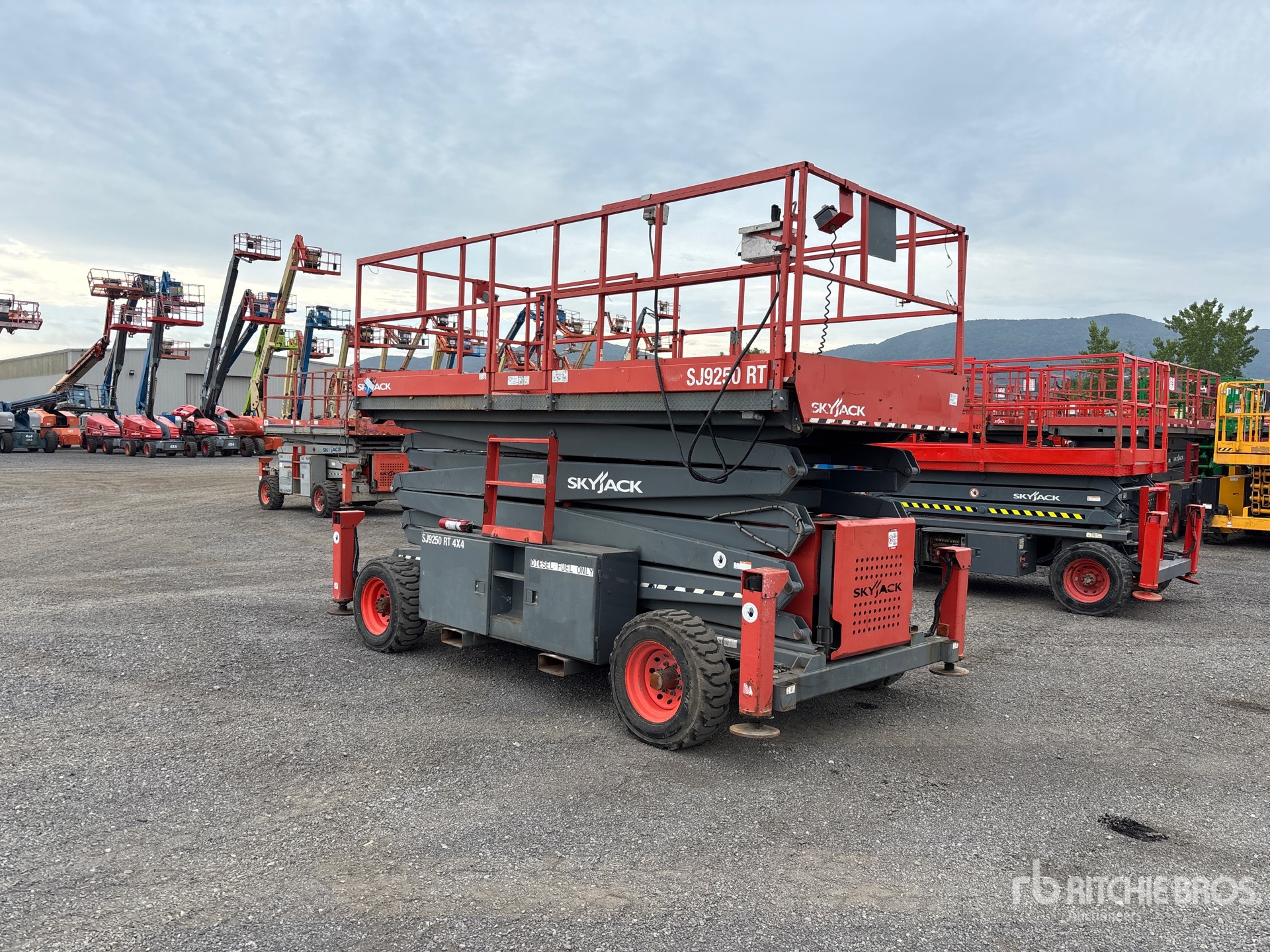 2018 Skyjack SJ9250RT