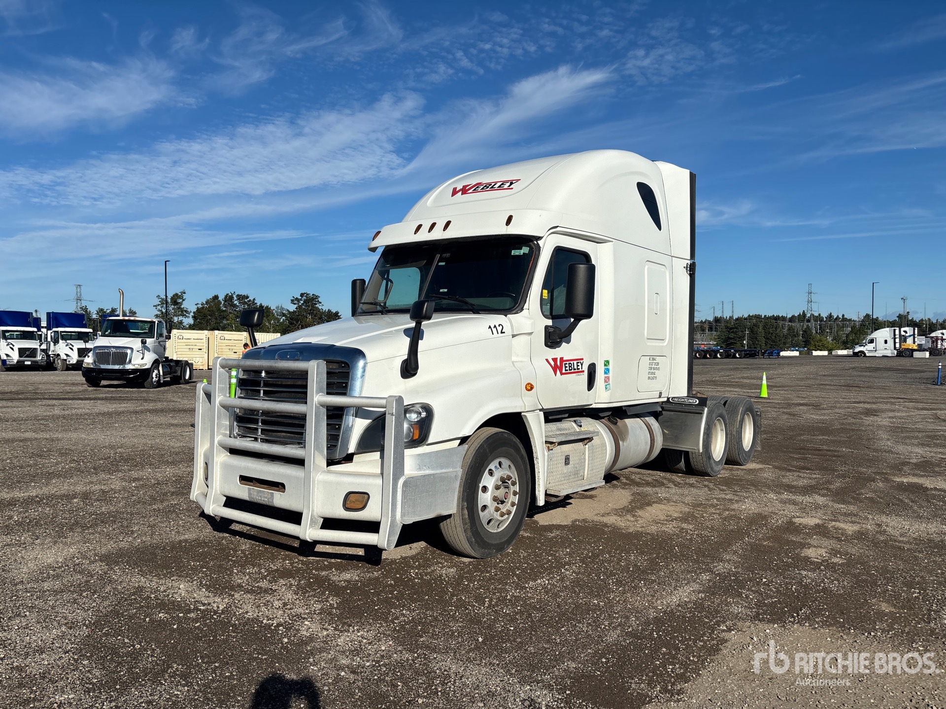 2016 Freightliner CASCADIA 125