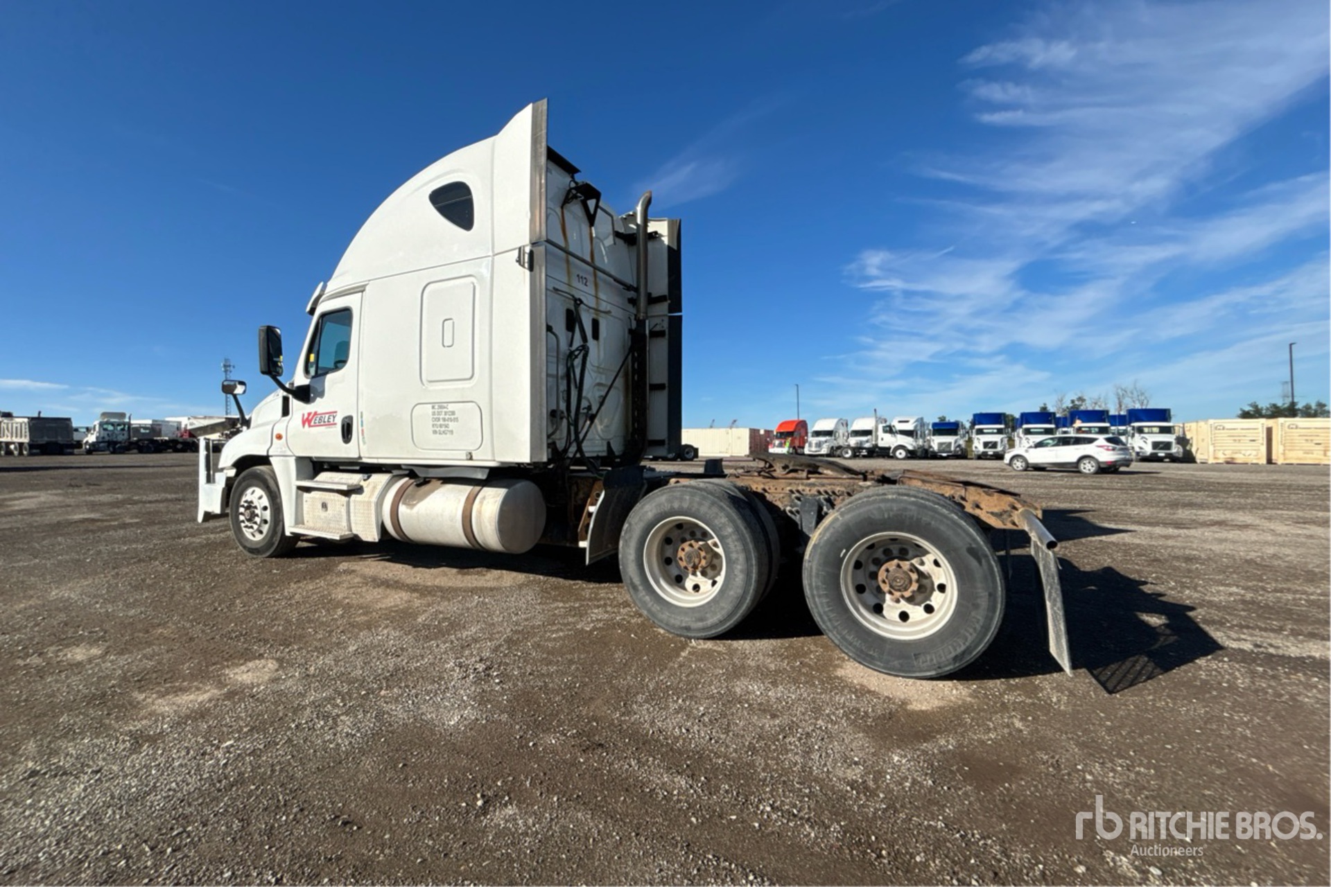 2016 Freightliner CASCADIA 125