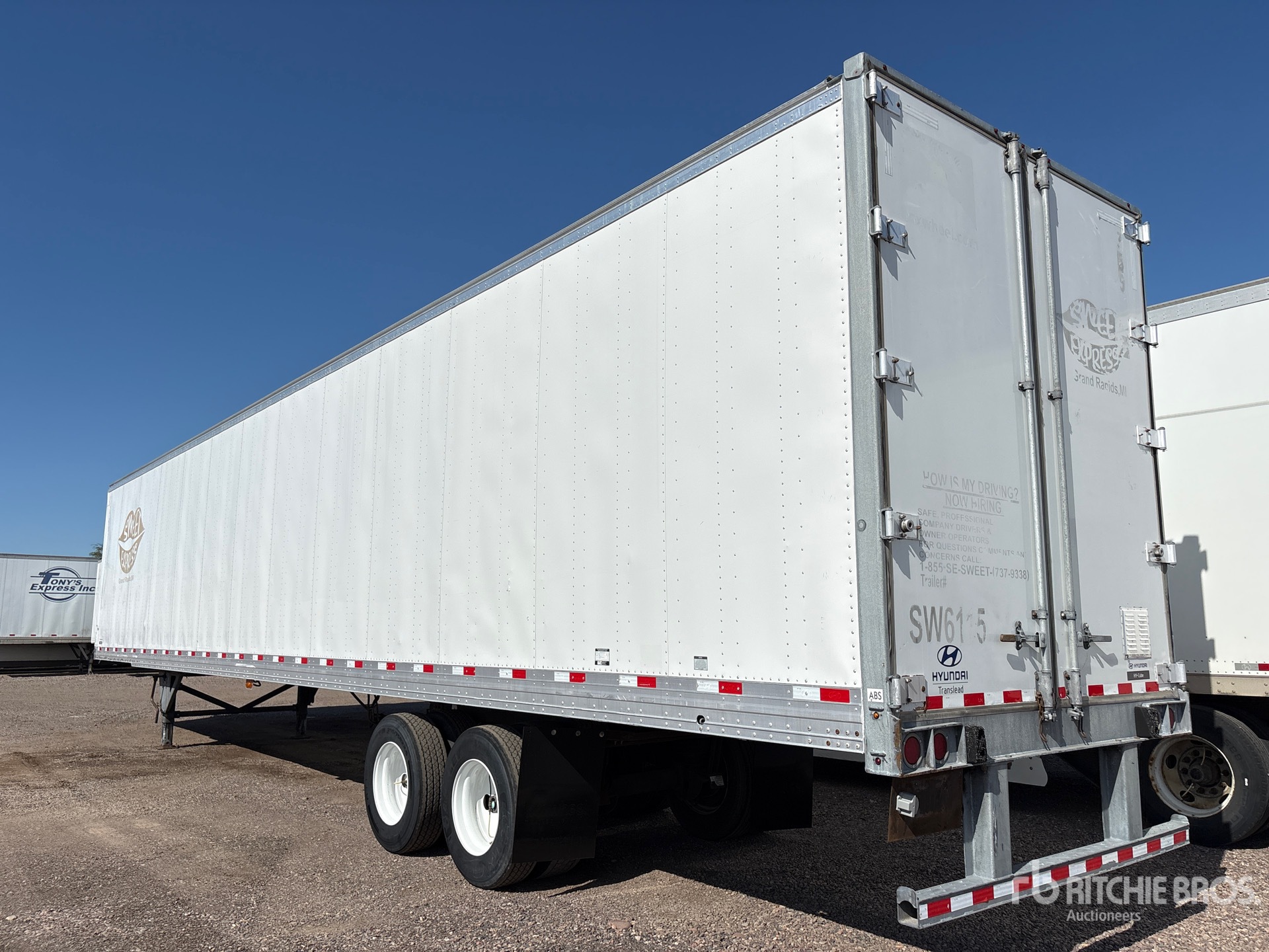 2016 Hyundai 53 ft x 102 in T/A