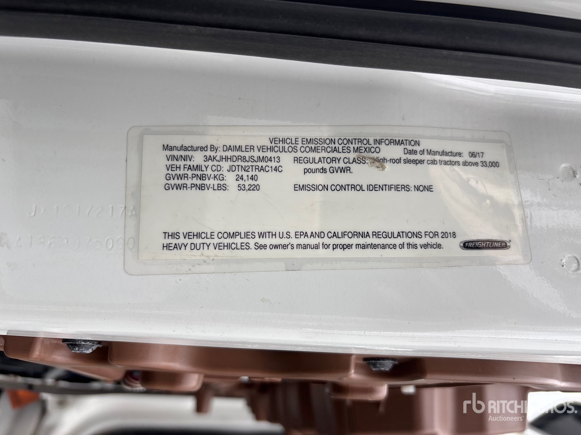 2018 Freightliner CASCADIA 126