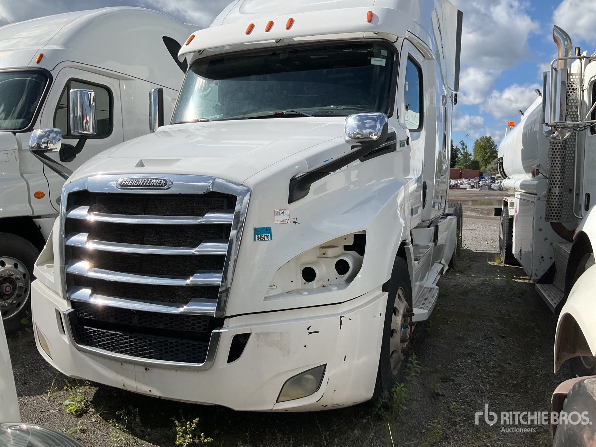 2018 Freightliner CASCADIA 126