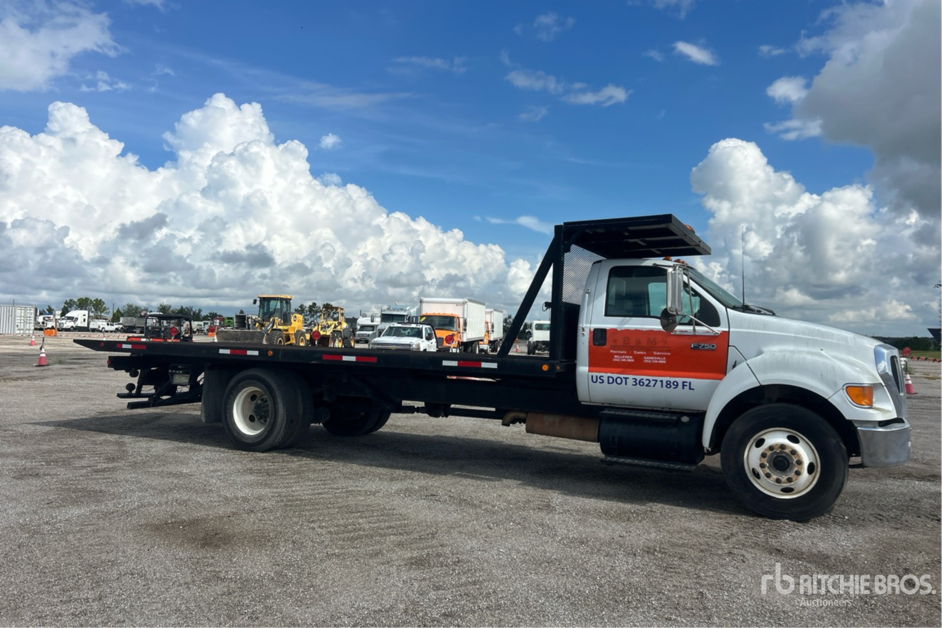 2006 Ford F-750