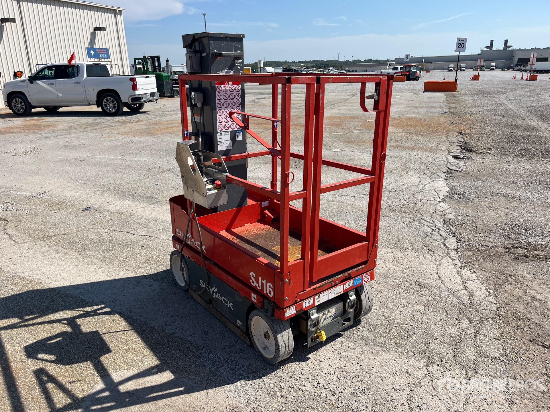 2018 Skyjack SJ16