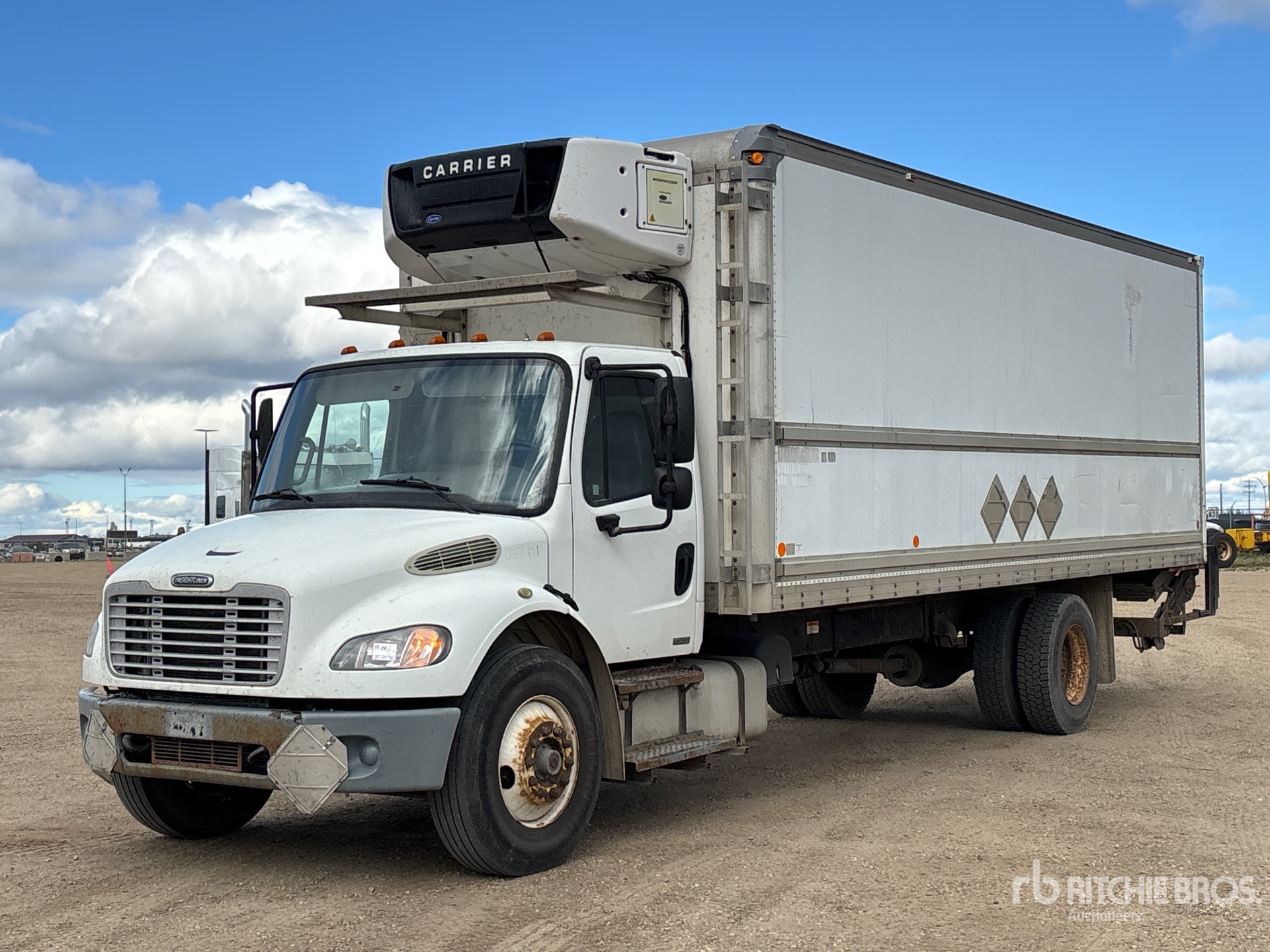 Photo of 2011 Freightliner M2 106