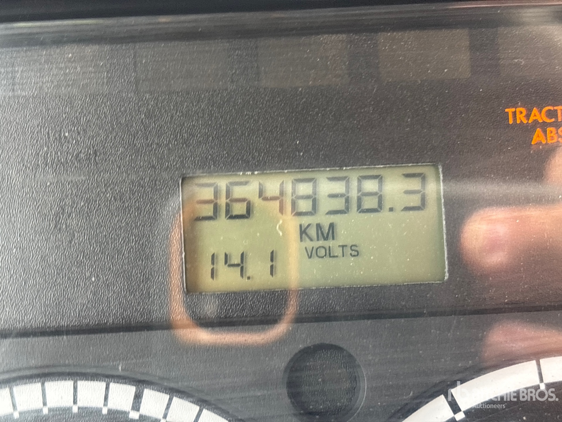 2011 Freightliner M2 106
