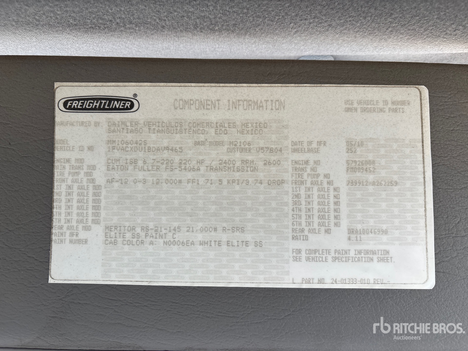 2011 Freightliner M2 106