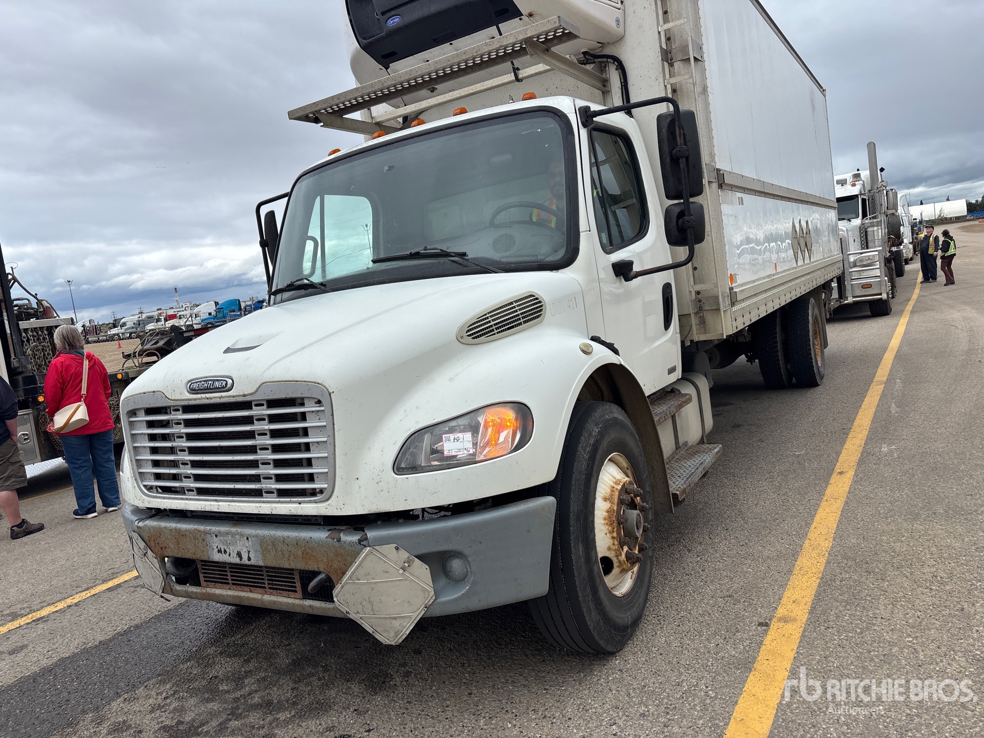 2011 Freightliner M2 106