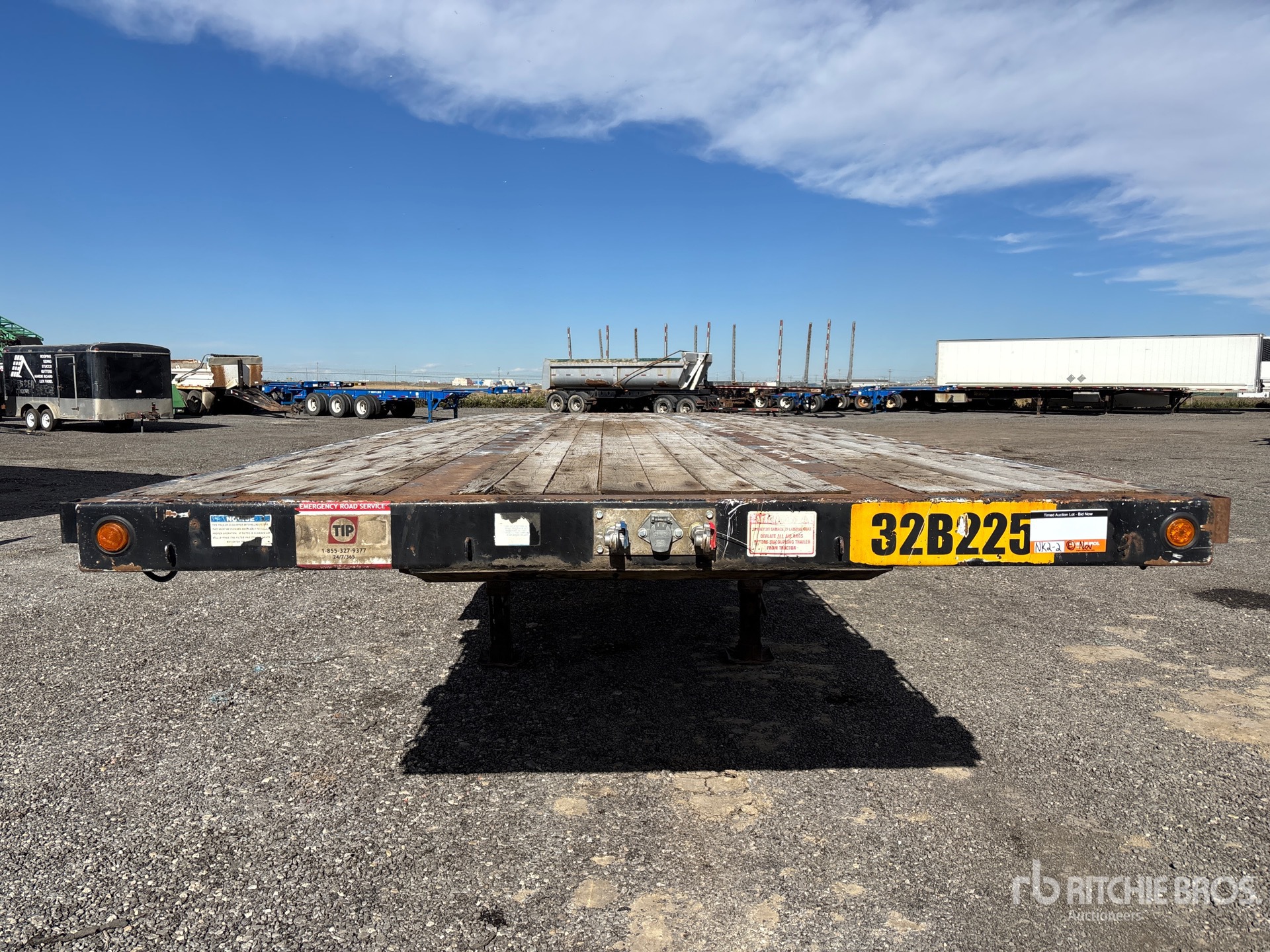 2014 Doepker 32 FT TRI/A SUPER B-TRAIN LEAD