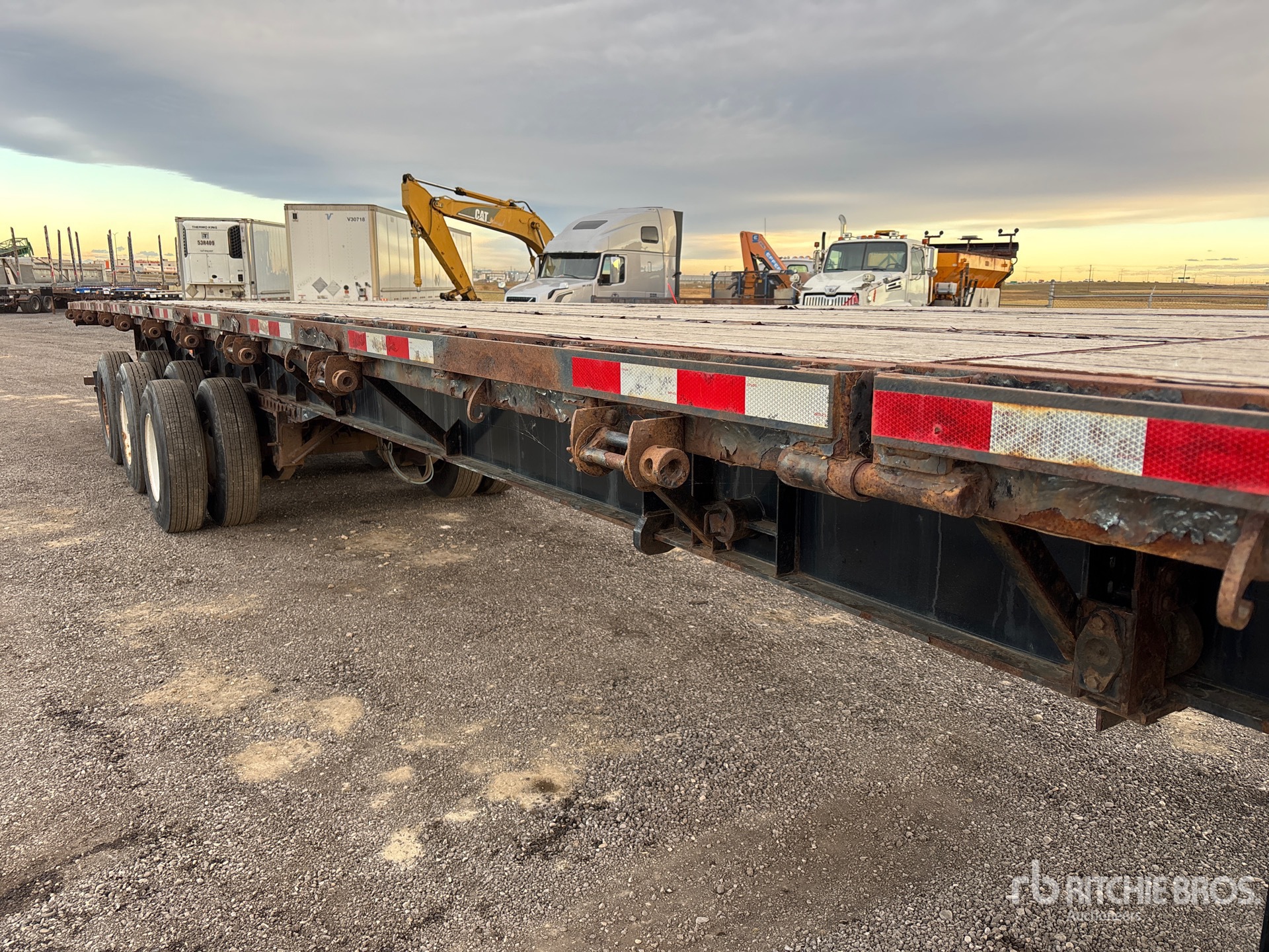 2017 Manac TRI/A 53 FT - 90 FT EXTENDABLE