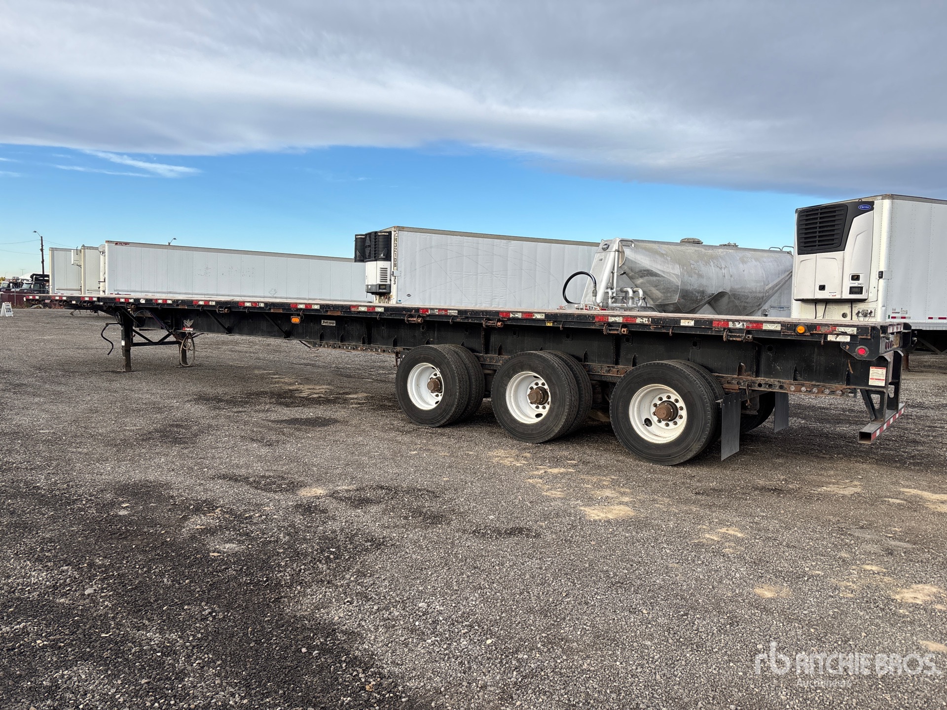 2017 Manac TRI/A 53 FT - 90 FT EXTENDABLE
