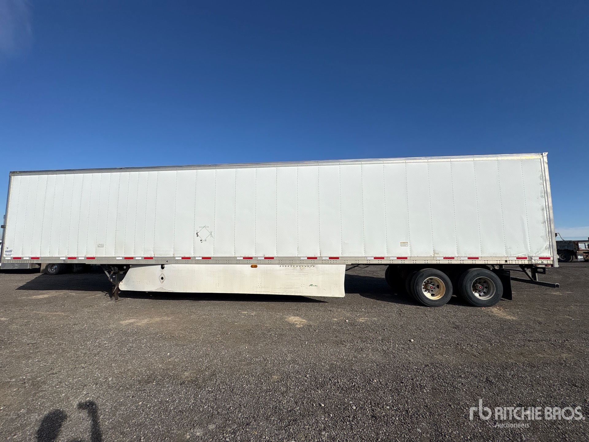 2013 Vanguard 53 FT X 102 IN T/A